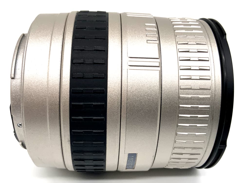 Sigma UC-III Zoom 28-105mm 1:3,8-5,6 AF Zoomobjektiv Autofokus (Canon EF)