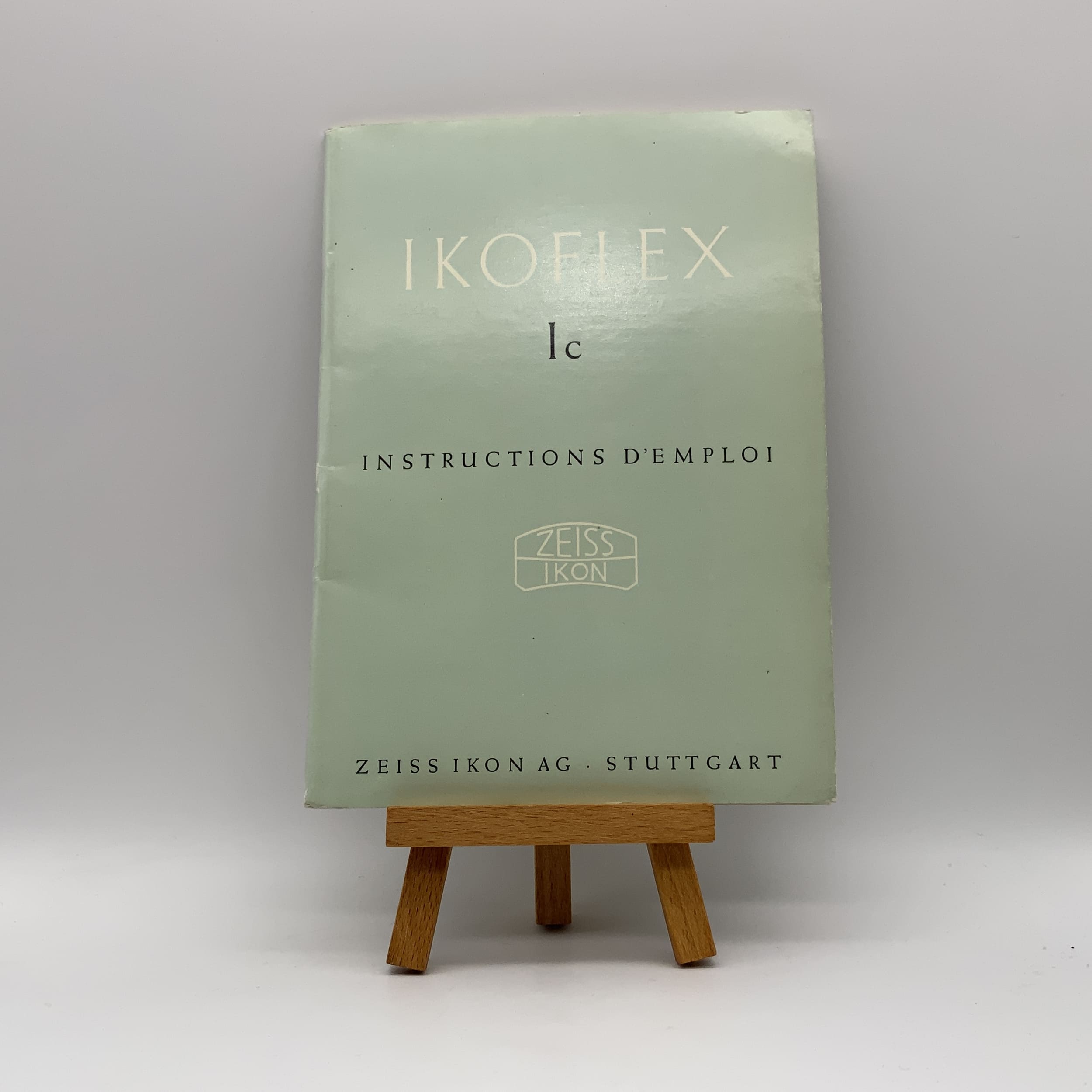 Zeiss Ikon Ikoflex IC Operating Instructions (French)