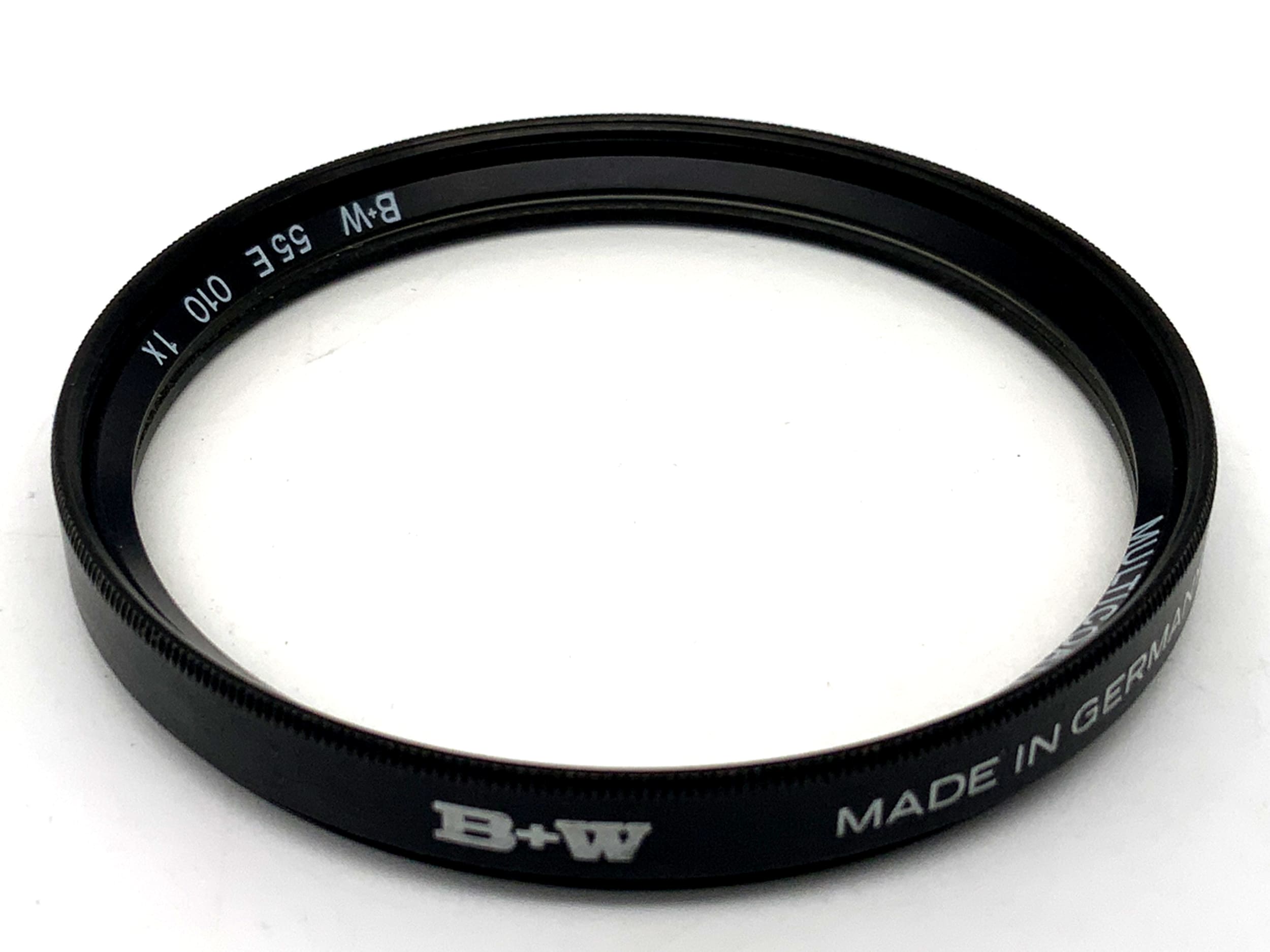 B+W UV 55E 010 1x Multicoated Filter 55mm Circular Filter Thread