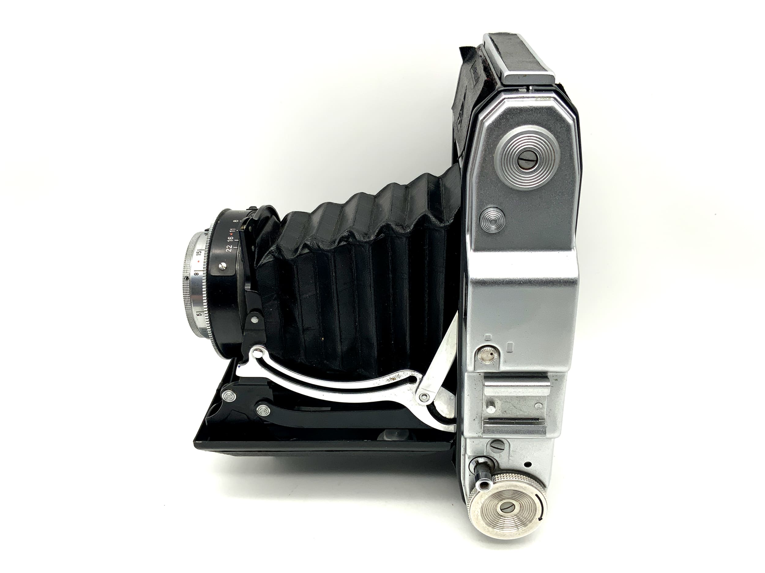 Appareil photo pliant Pentacon Ercona II avec objectif Novar Anastigmat 1:4.5 110 mm rouge V