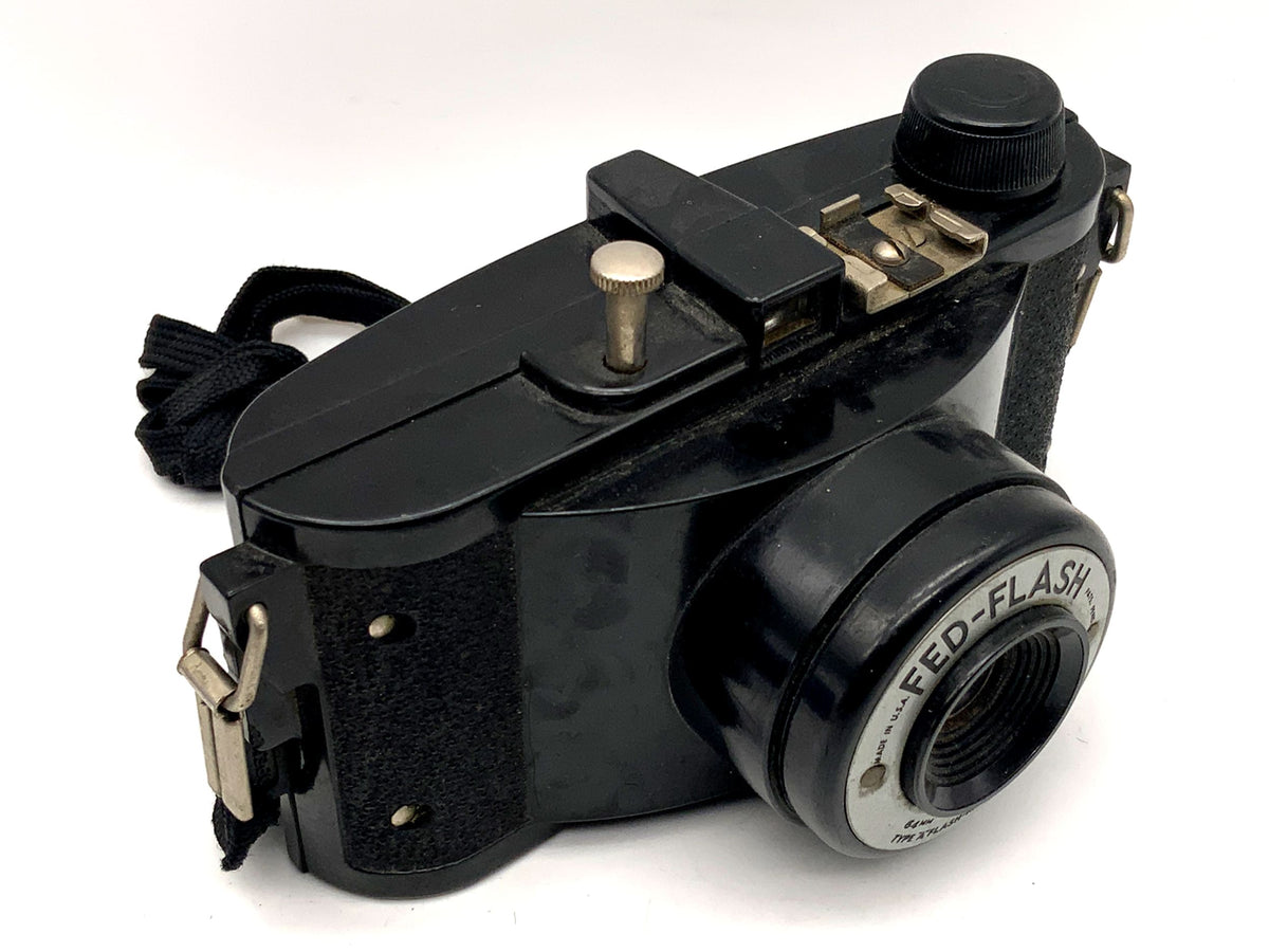 Appareil photo Federal MFG FED-Flash Box avec caméra analogique 64 mm