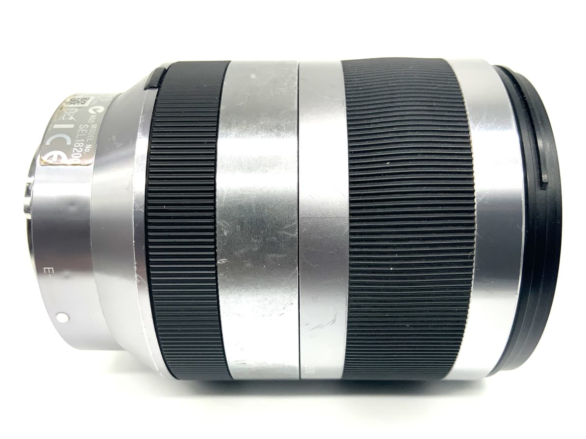 Sony SEL18200 18-200mm 1:3.5-6.3 Aspherical OSS IS AF Autofokus (Sony E-Mount)