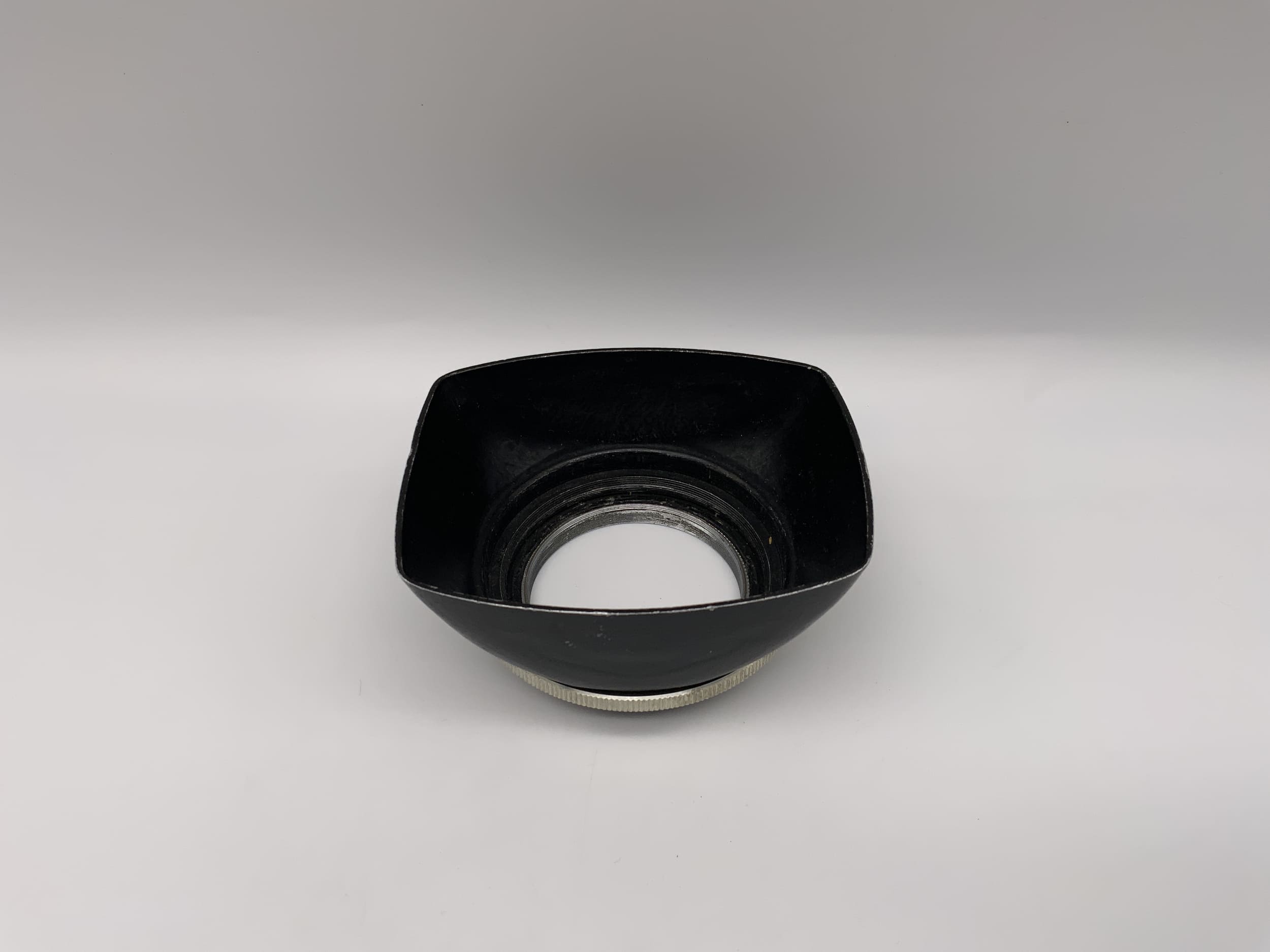 Ihagee / Pentacon 58mm 51mm Metal Lens Hood for Flektogon lens hood