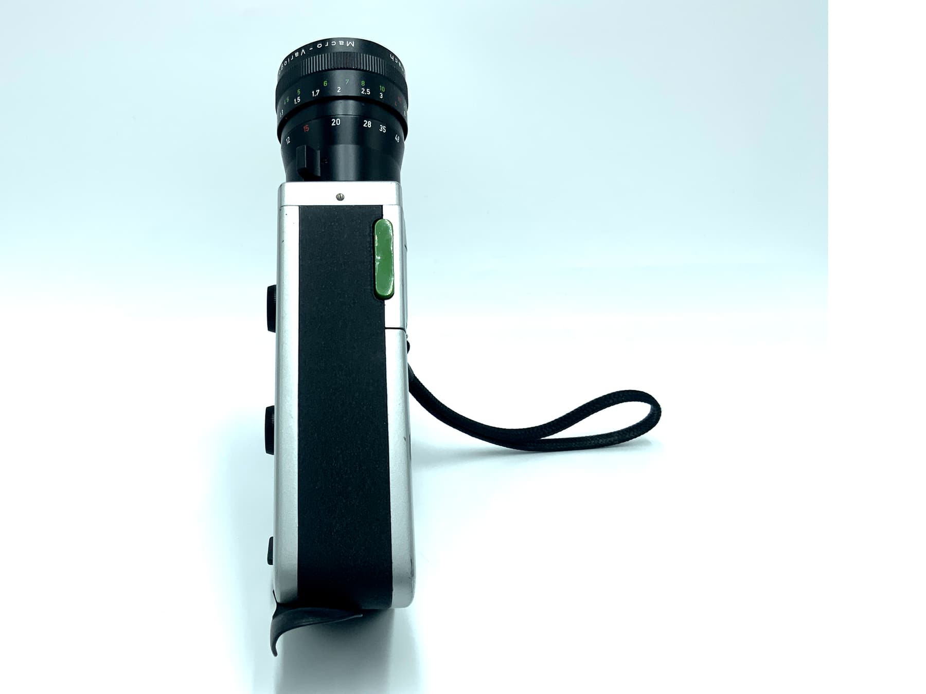 Braun Nizo 148 macro Filmkamera mit Schneider Kreuznach Variagon 8-48mm 1:1.8