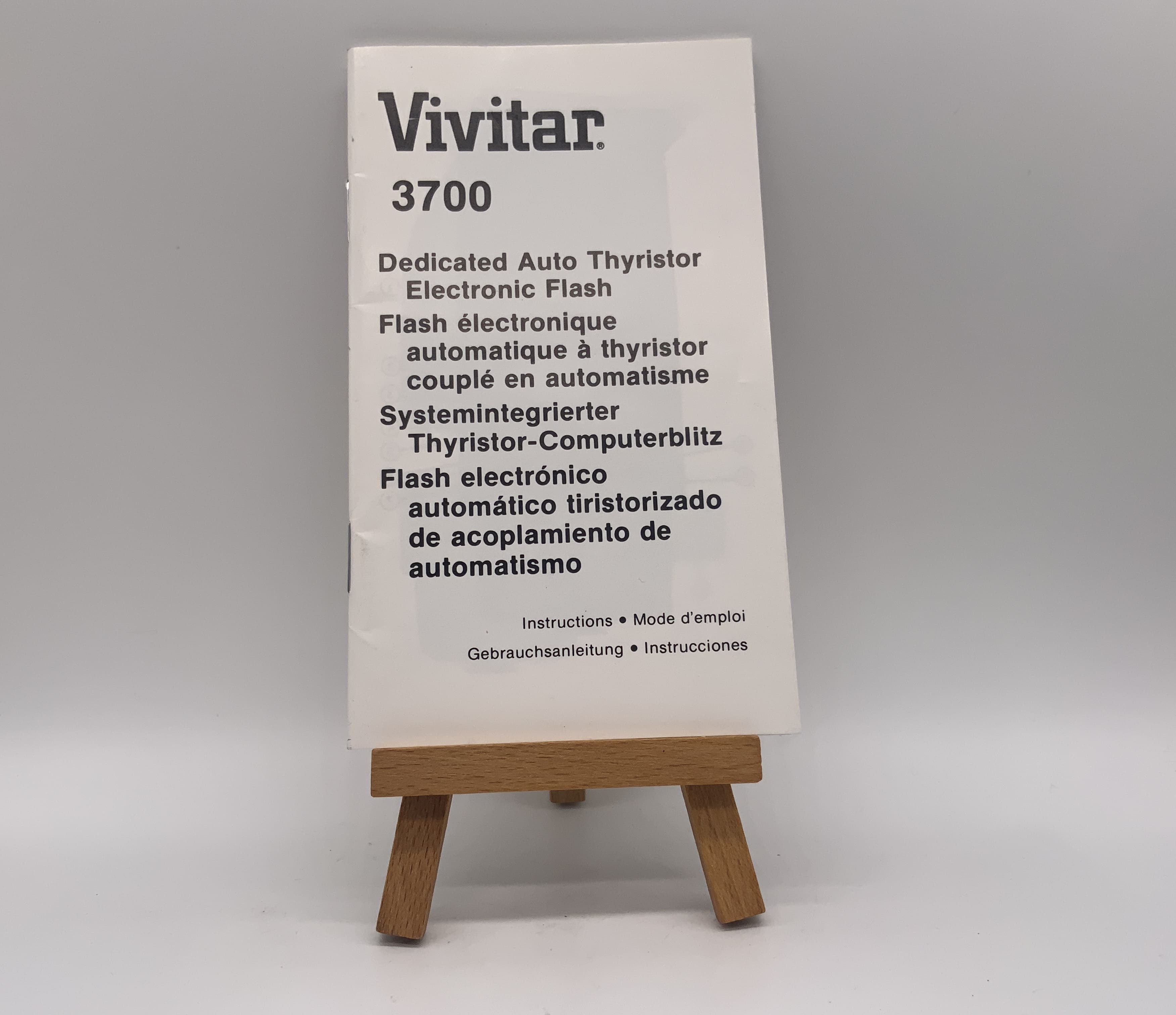 Vivitar 3700 Electronic Flash Bedienungsanleitung Deutsch