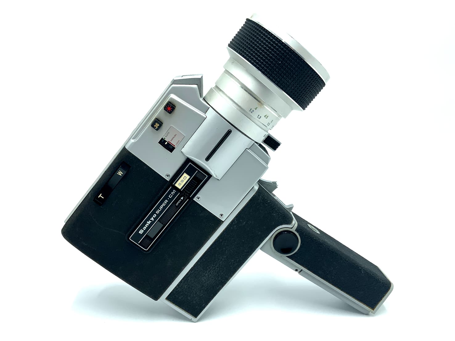 Sankyo Super CM 880 Filmkamera mit 7.5-60mm 1:1.8