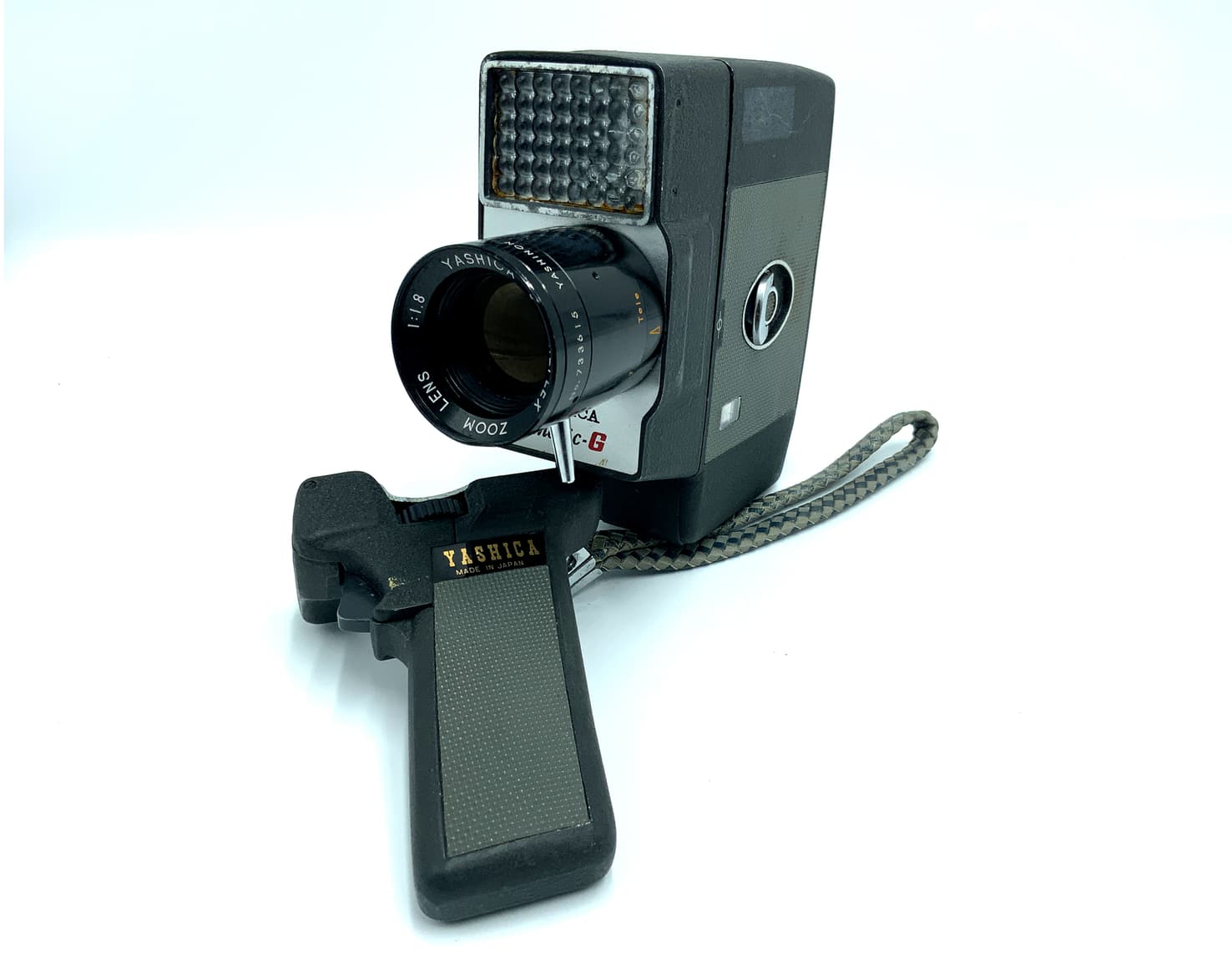 Yashica U matic G Filmkamera mit Reflex Zoom Lens 9.5-19mm 1:1.8
