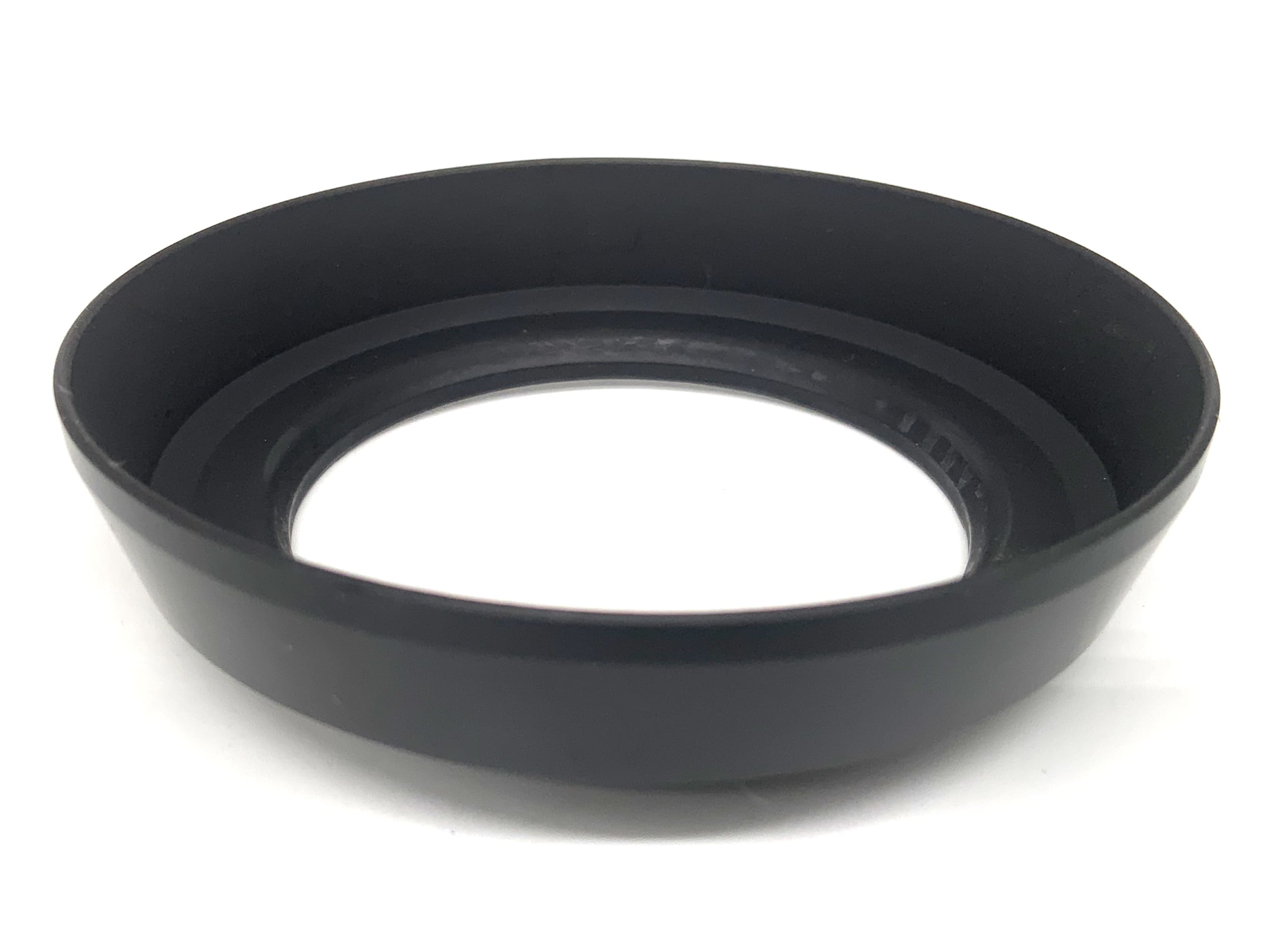 Minolta MD 28mm F2 F2.8 F3.5 Gegenlichtblende 55mm screw in Sonnenblende