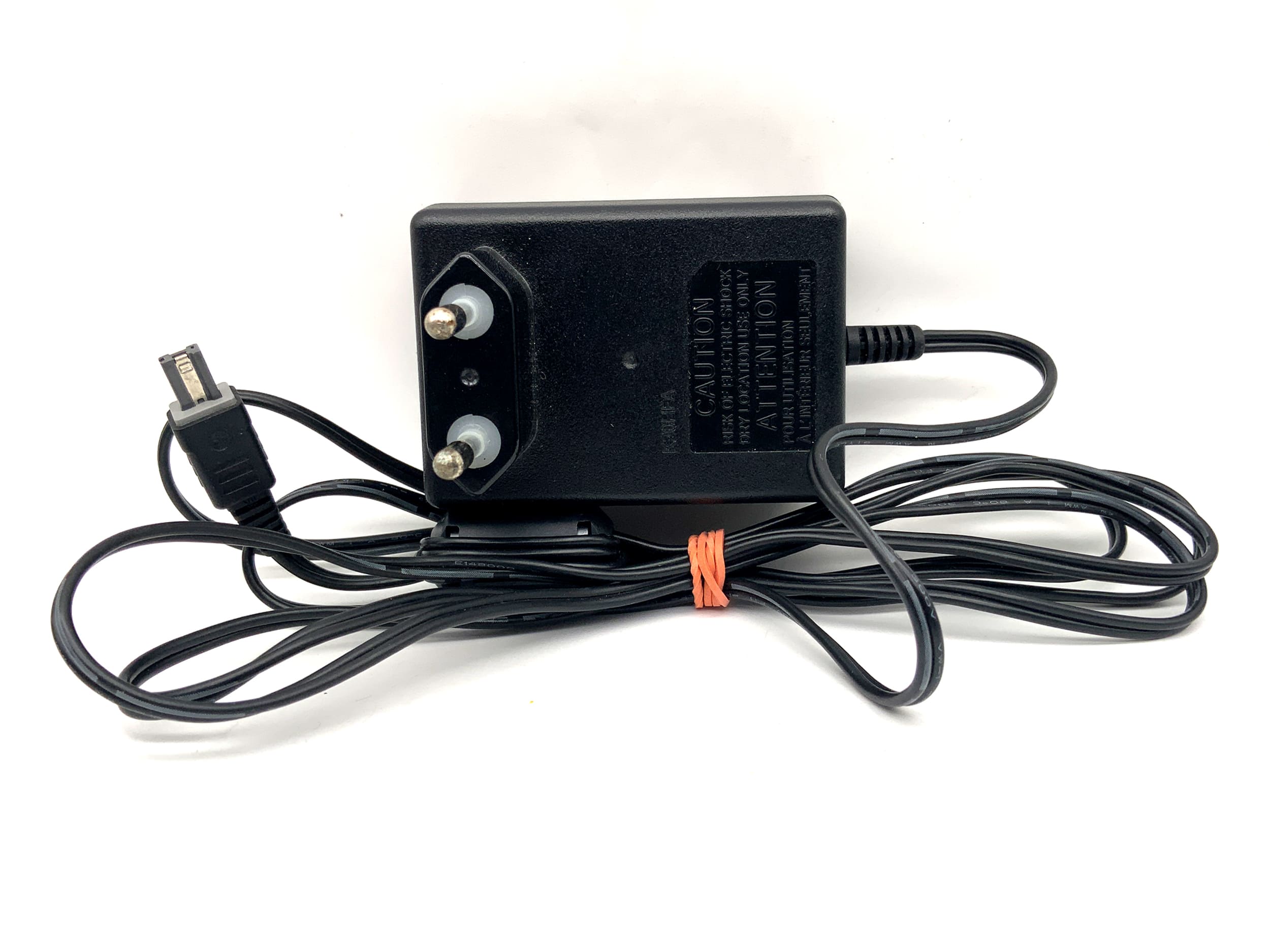 JVC AP-V17E AC power supply