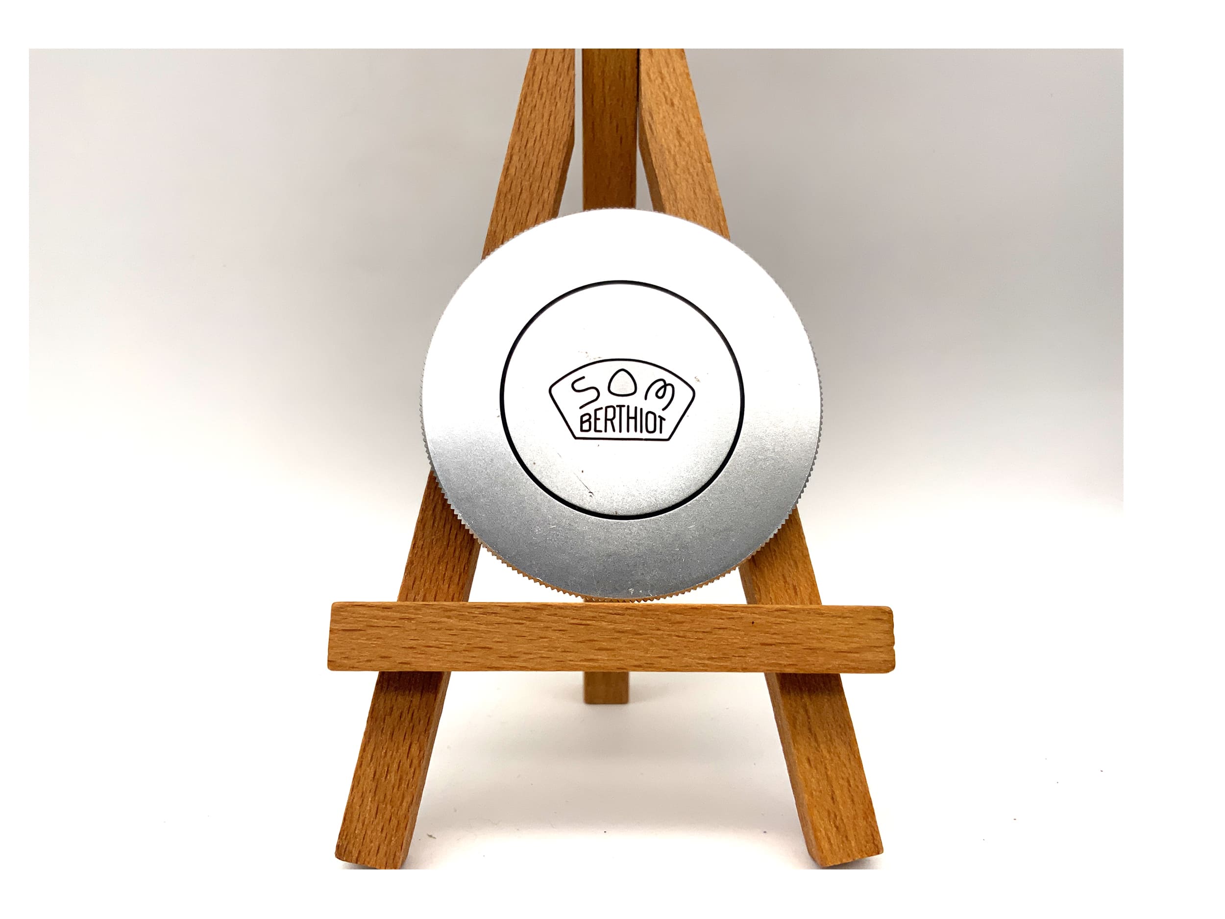 Som Berthiot Objektivfrontdeckel Kappe lens cap (44mm)