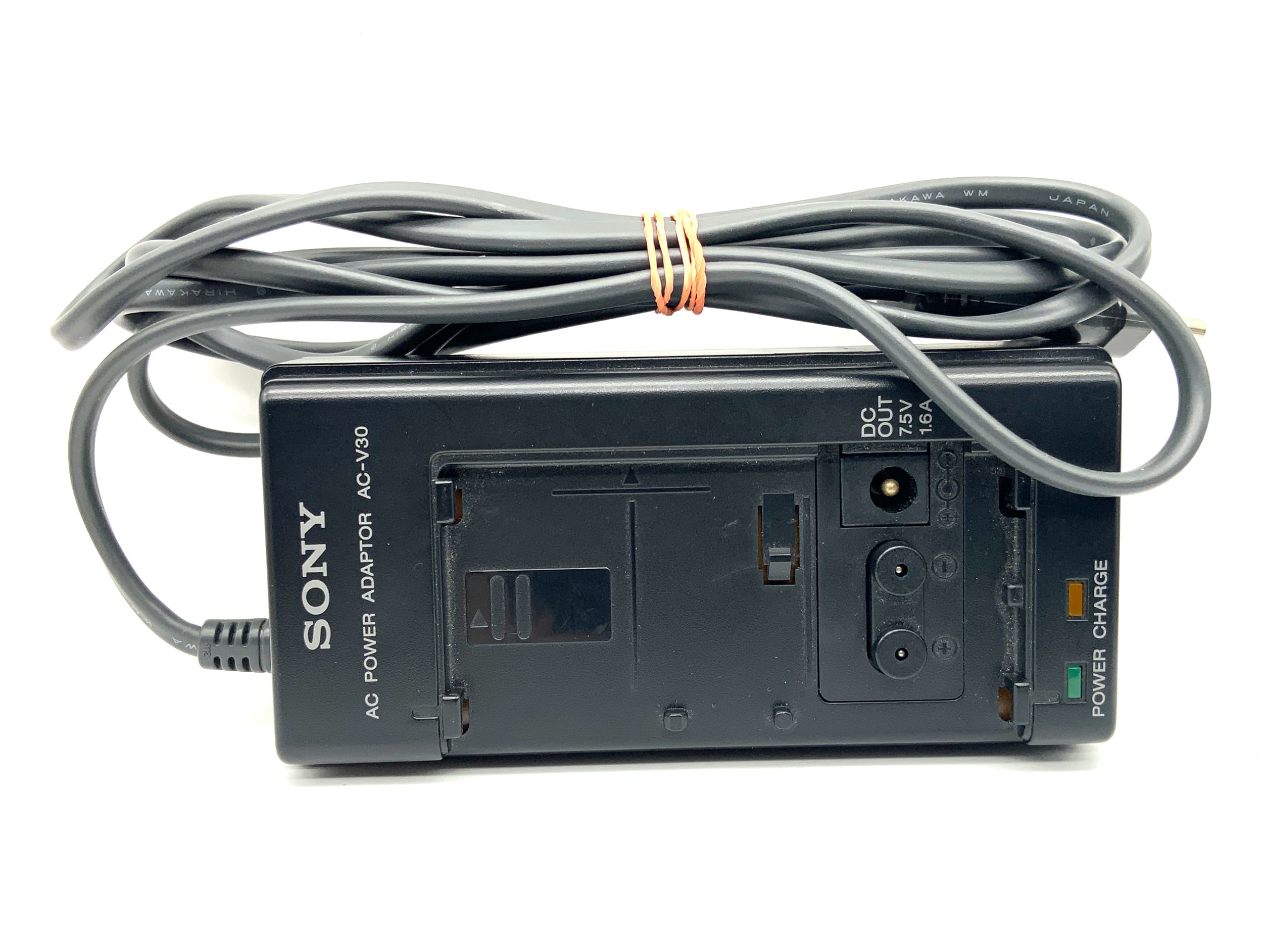 Chargeur secteur Sony AC-V30 pour batteries NP-55 et NP-77