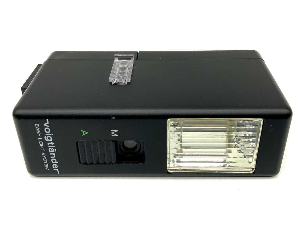 Voigtländer V200 Flash automatique universel pour appareil photo à contact central
