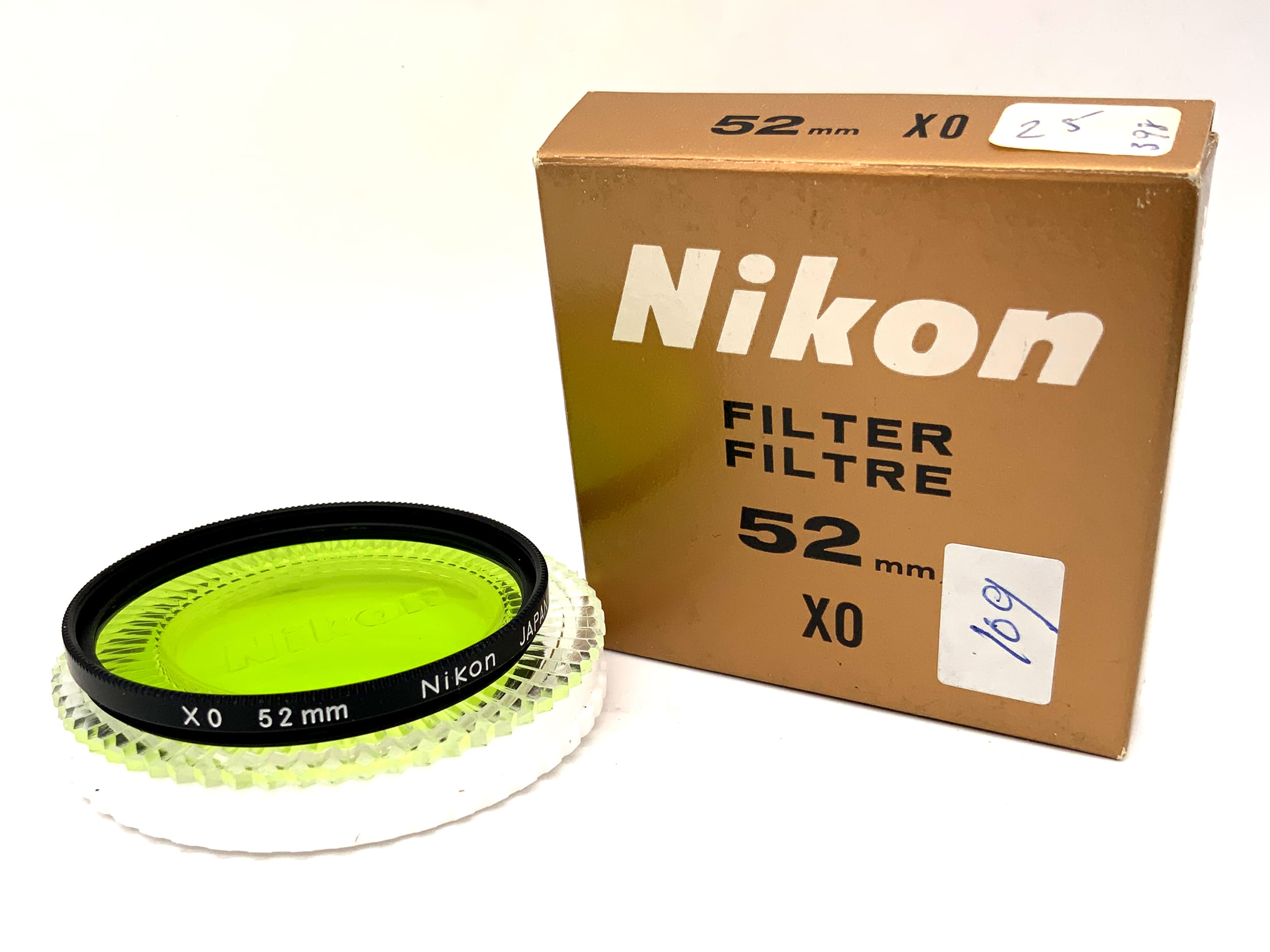 Nikon light green X0 color filter in original packaging, 52mm filter thread
