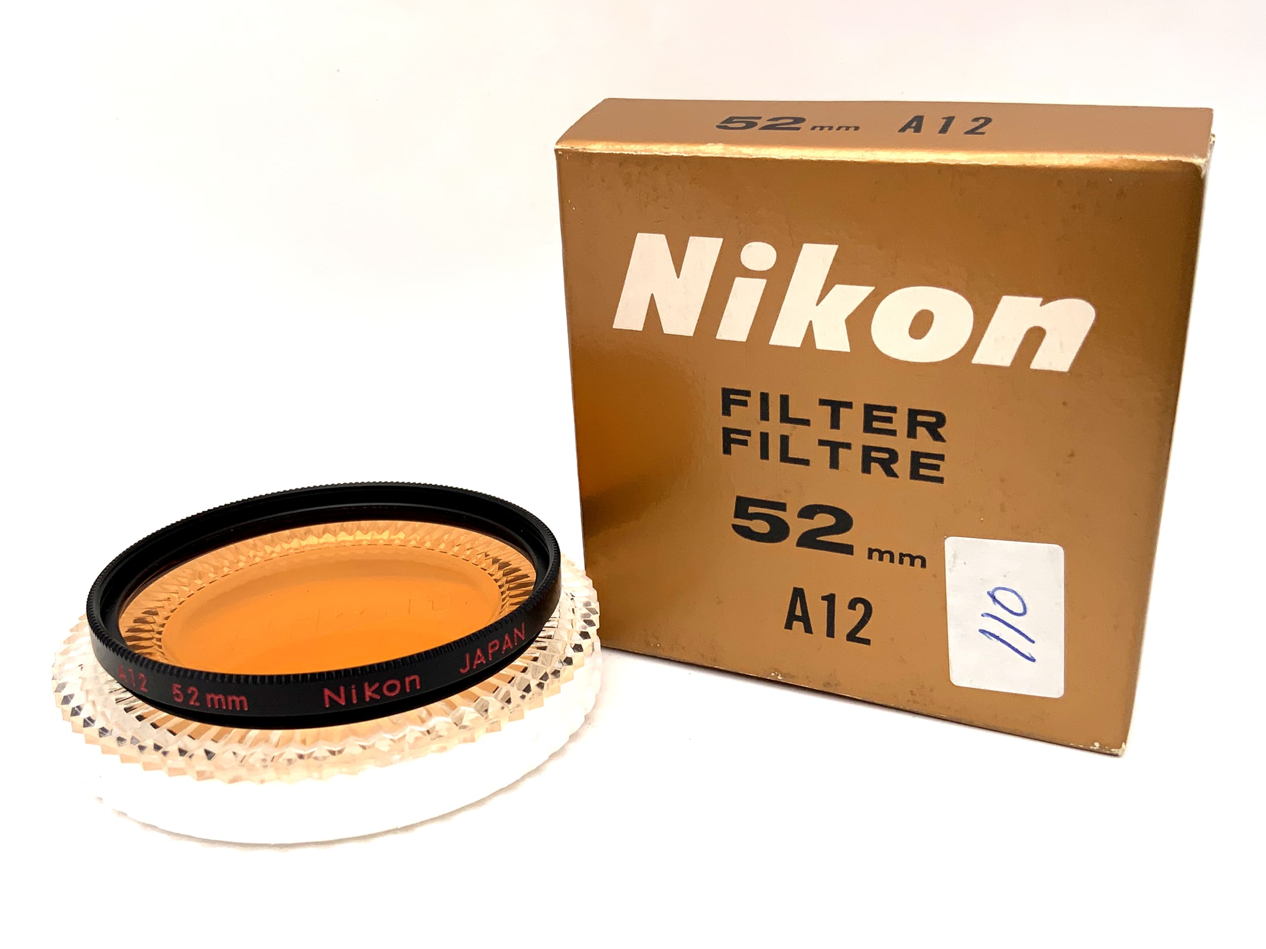 Nikon conversion filter amber A12 in original packaging, 52mm circular filter thread