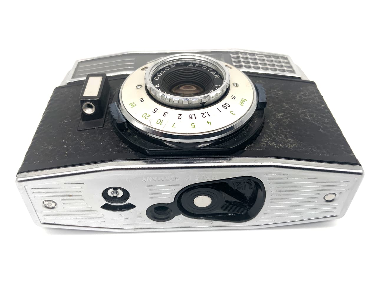 Appareil photo argentique Agfa Paramat avec viseur et objectif Color-Apotar 1:2.8/30, compact