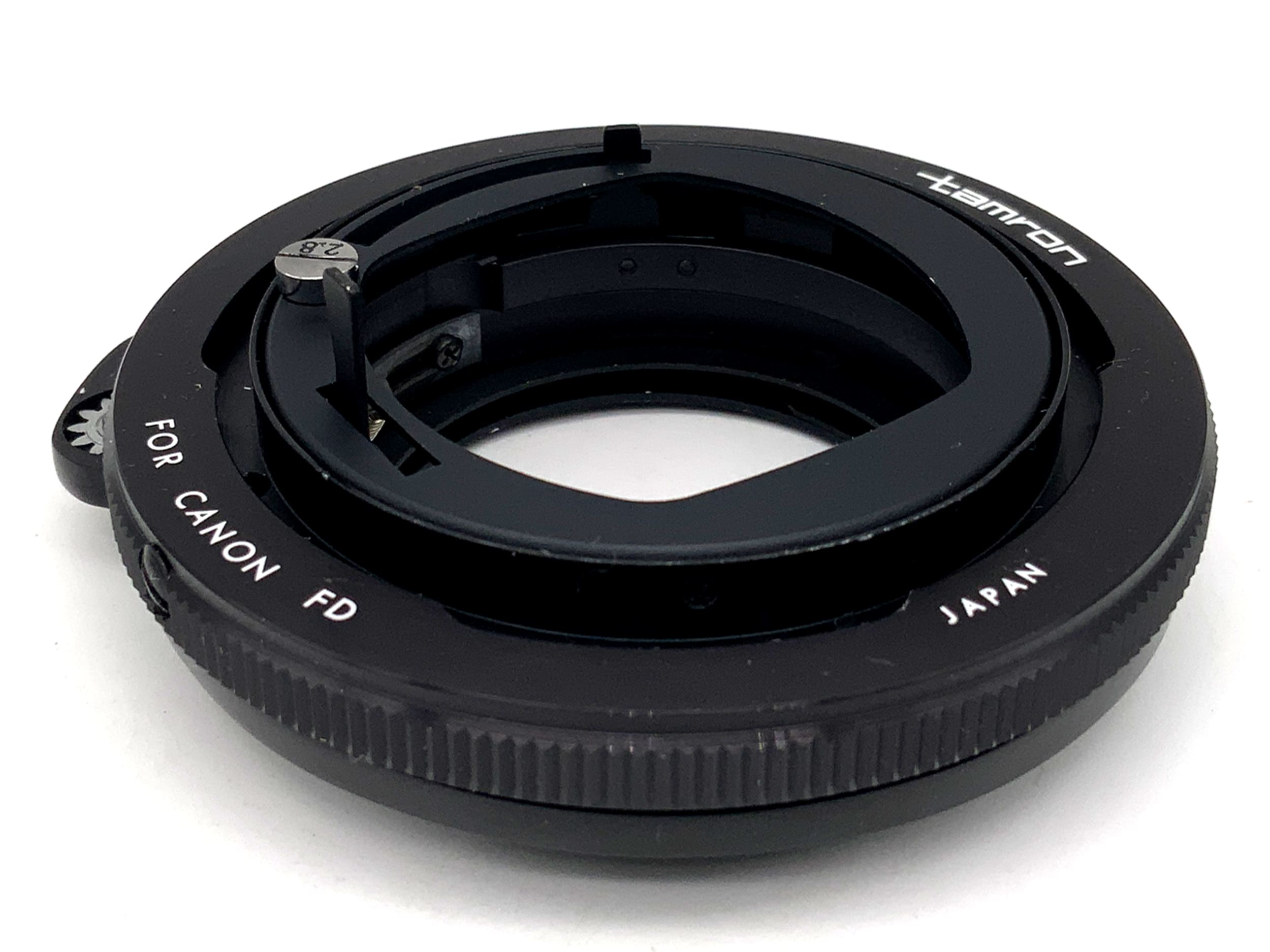 Tamron lens adapter for 1:2.8 lens mount converter (Adaptall -> Canon FD)