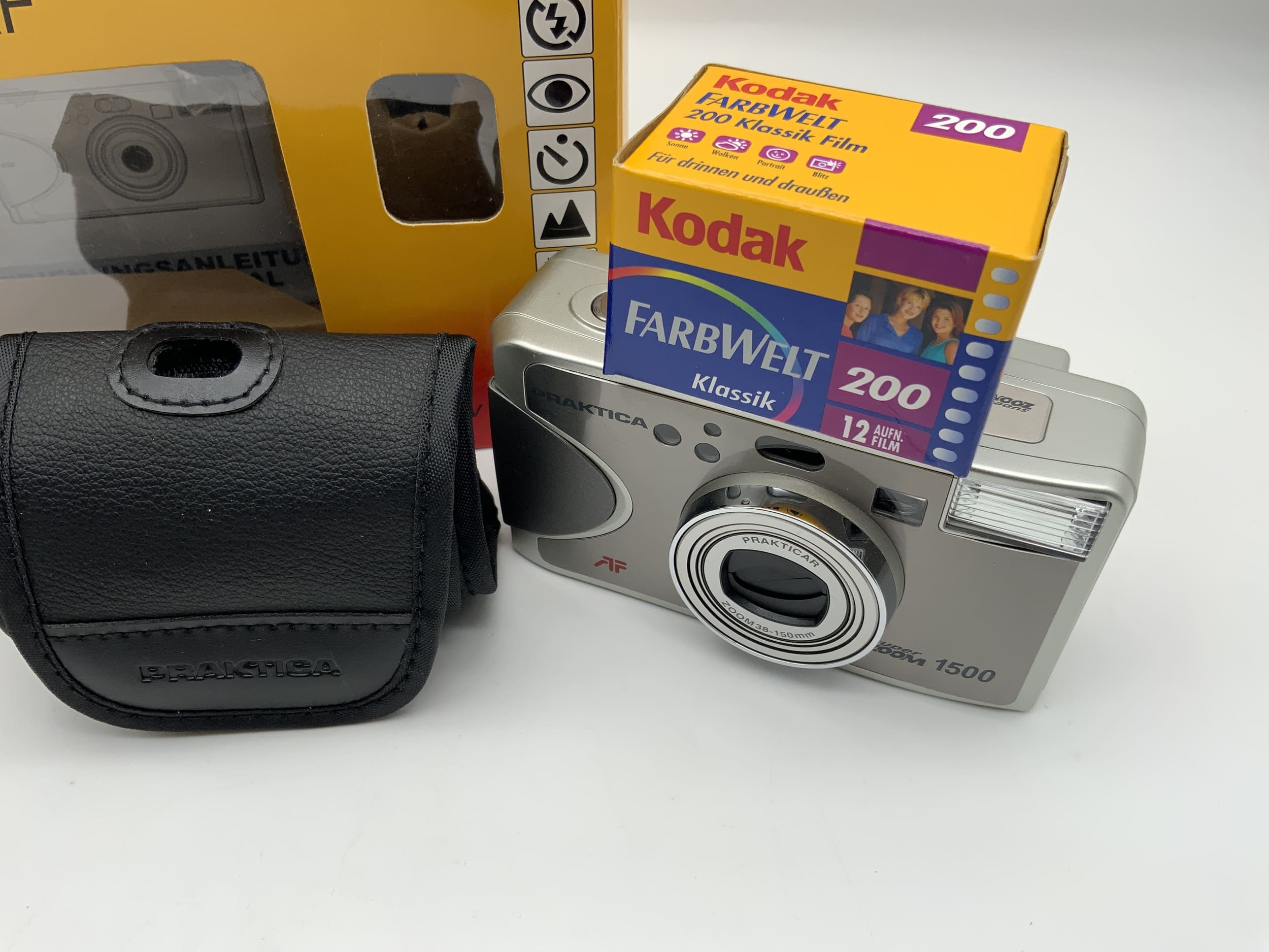 Praktica Super Zoom 1500 Compact Point&amp;Shoot Camera, original packaging, without battery
