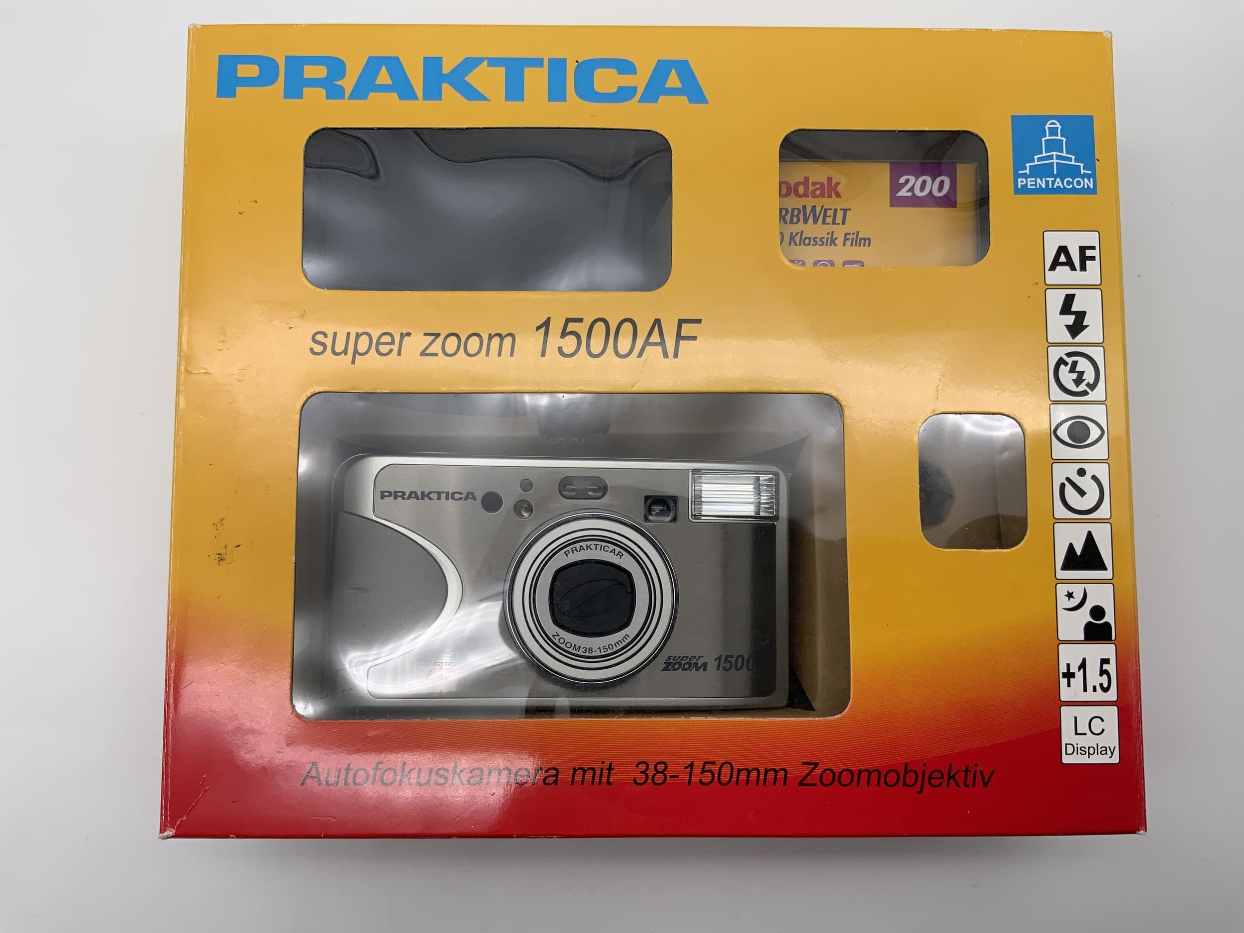 Praktica Super Zoom 1500 Compact Point&amp;Shoot Camera, original packaging, without battery
