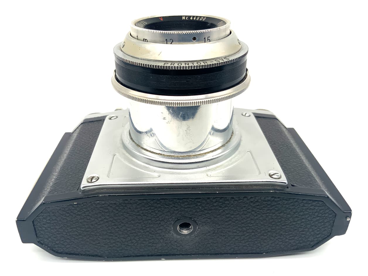 Braun Nürnberg Gloria Sucherkamera mit Praxanar 1:2.9/75 red V Analogkamera