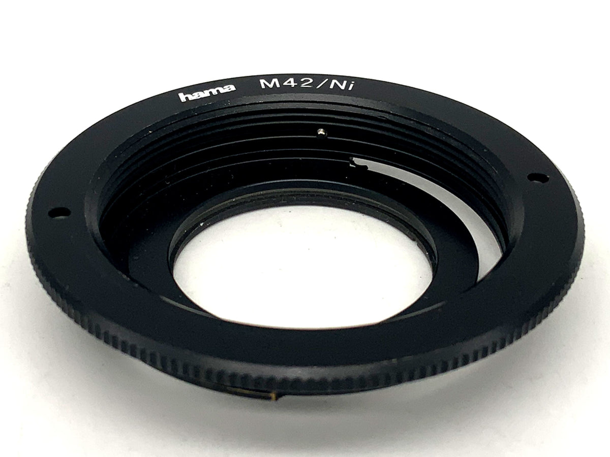 Adaptateur d'objectif Hama avec convertisseur de monture d'objectif en verre à mise au point à l'infini (M42 -> Nikon F)
