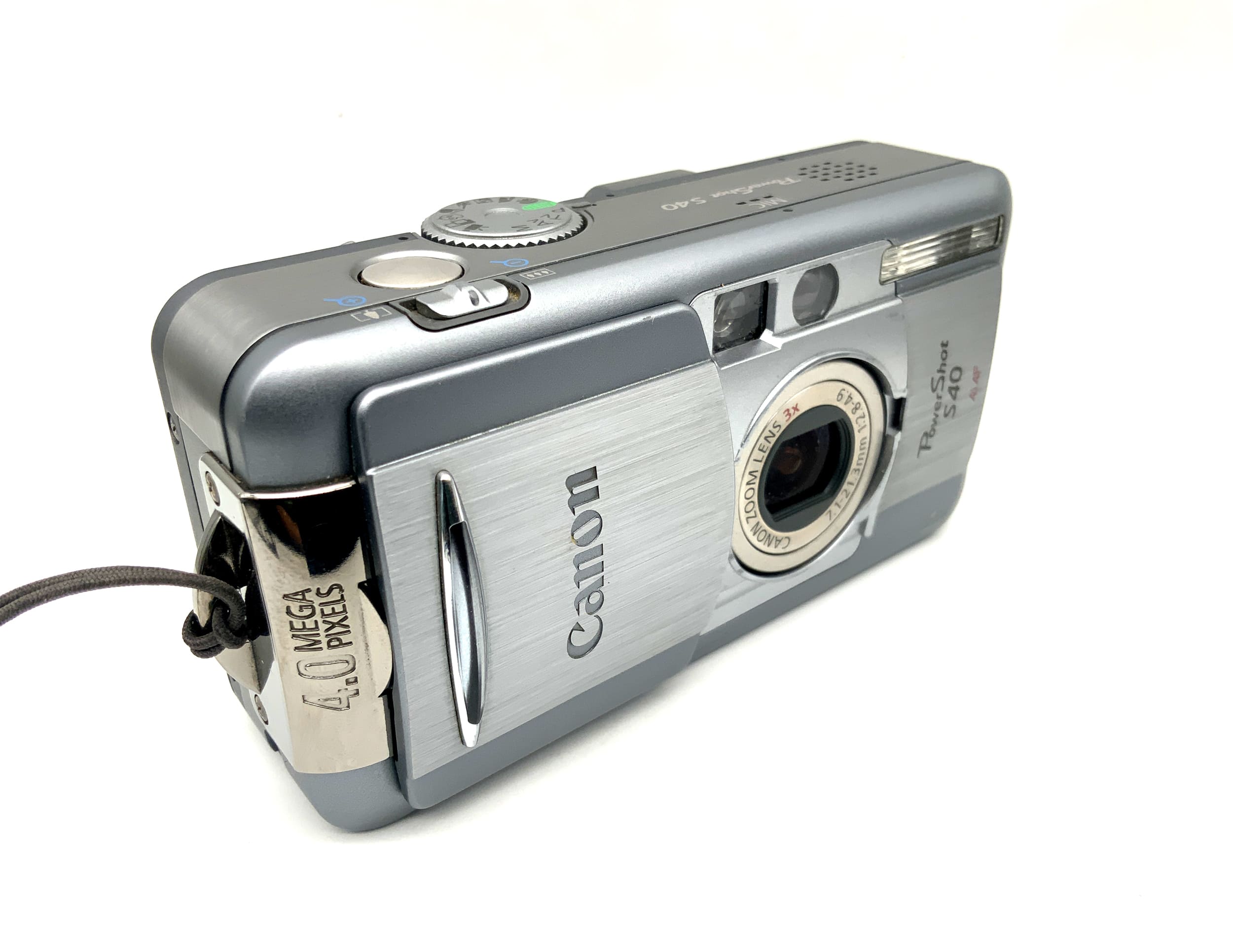 Canon PowerShot S40 digital compact camera with 7.1-21.3mm 1:2.8-4.9