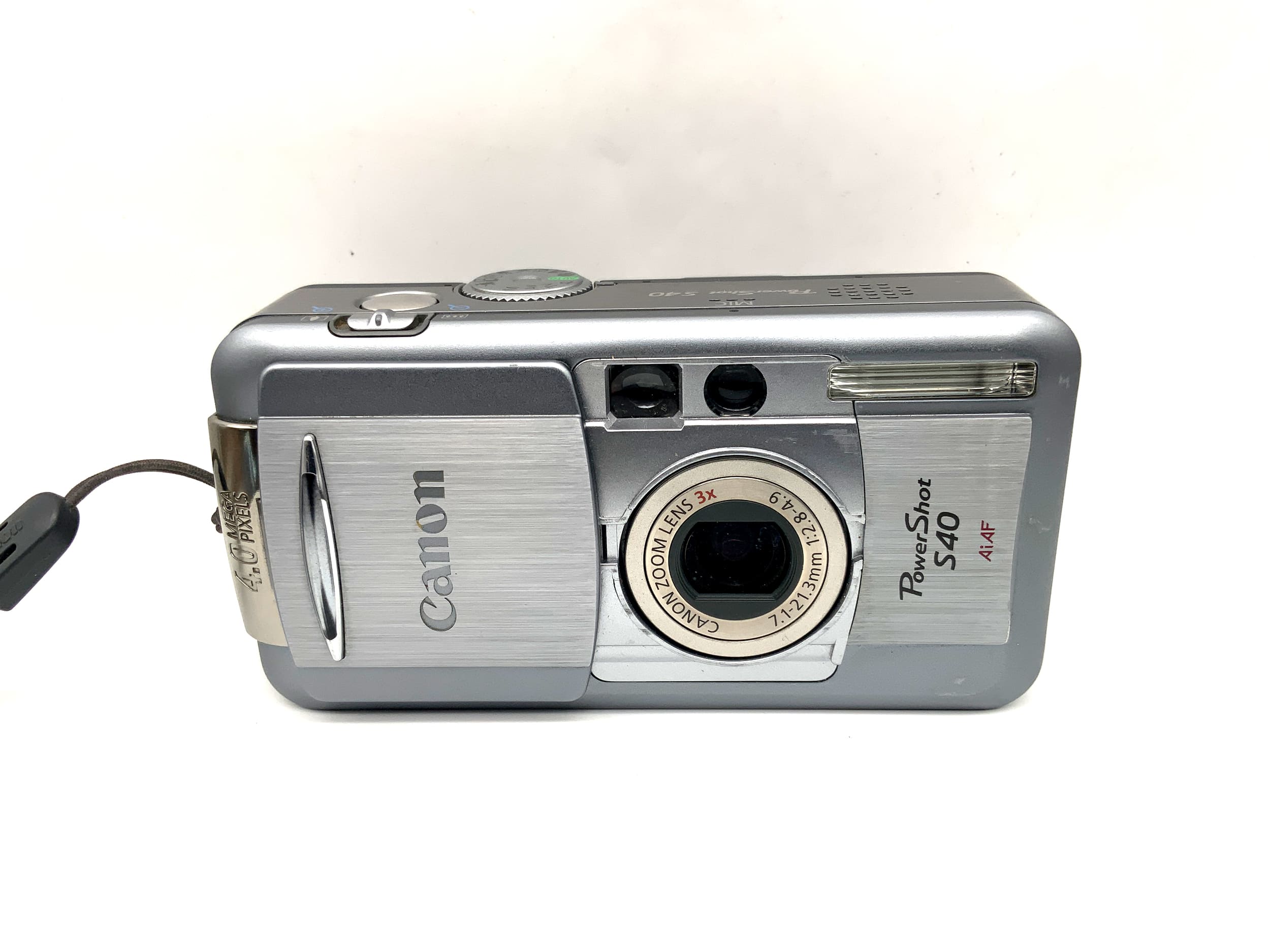 Canon PowerShot S40 digital compact camera with 7.1-21.3mm 1:2.8-4.9