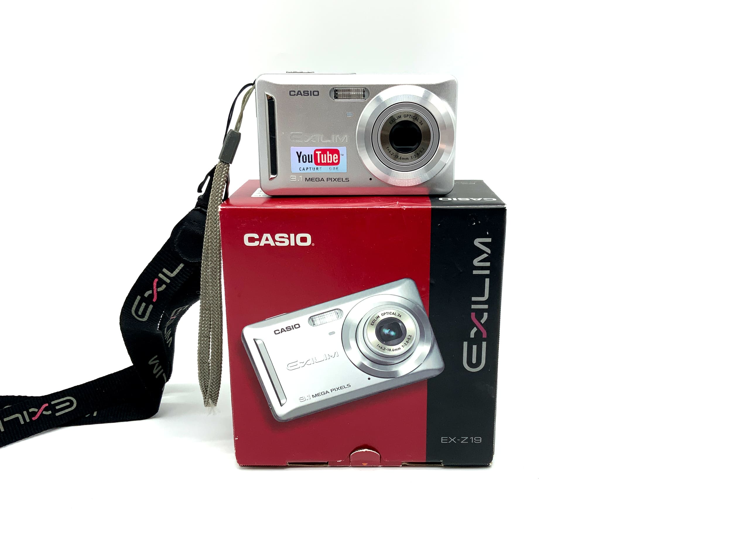 Casio EX-Z19 Digital Compact Camera with 6.2-18.6mm 9.1 Megapixels