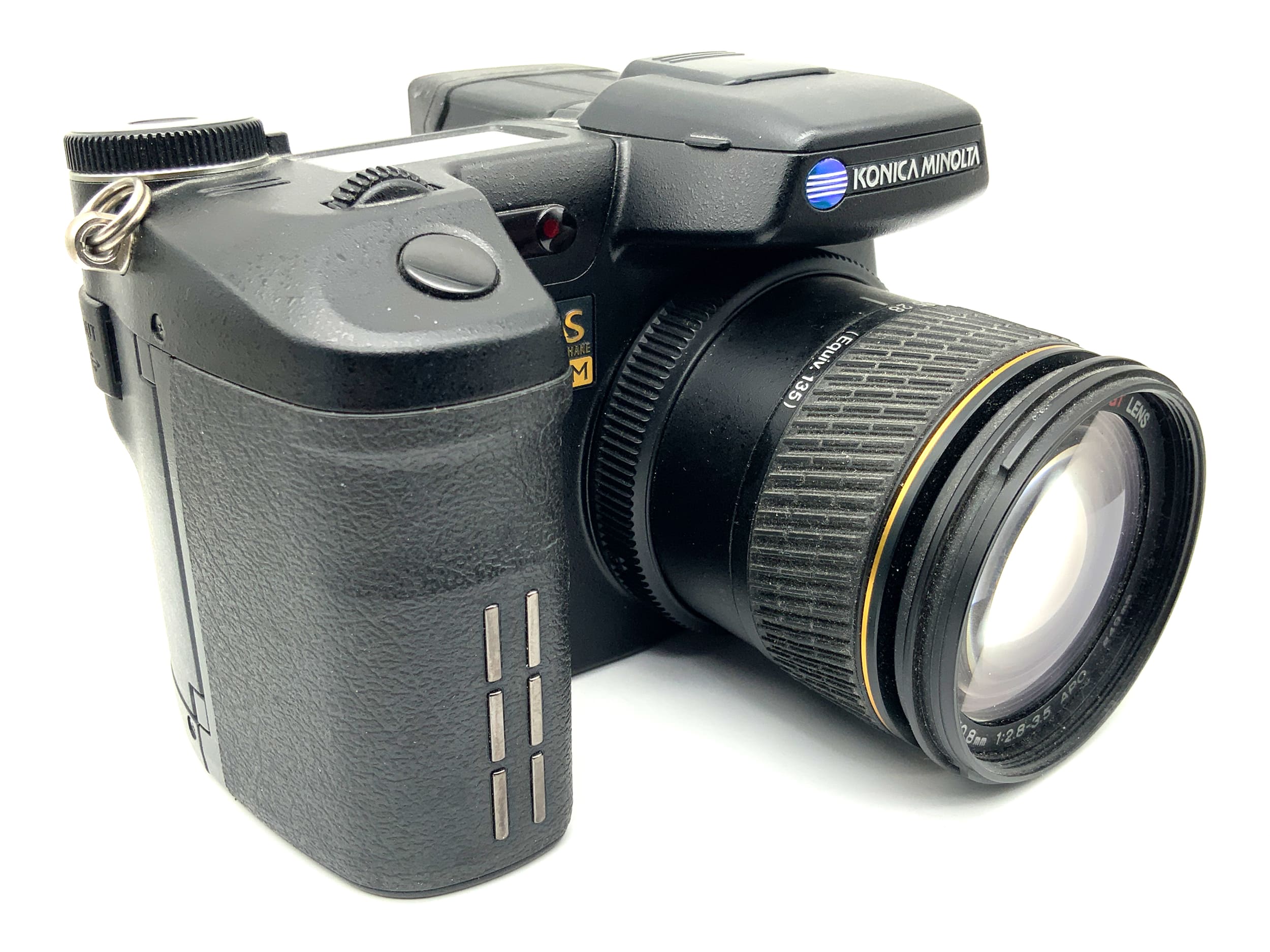 Konica Minolta Dimage A2 bridge camera with GT lens 7.2-50.8mm 1:2.8-3.5 APO