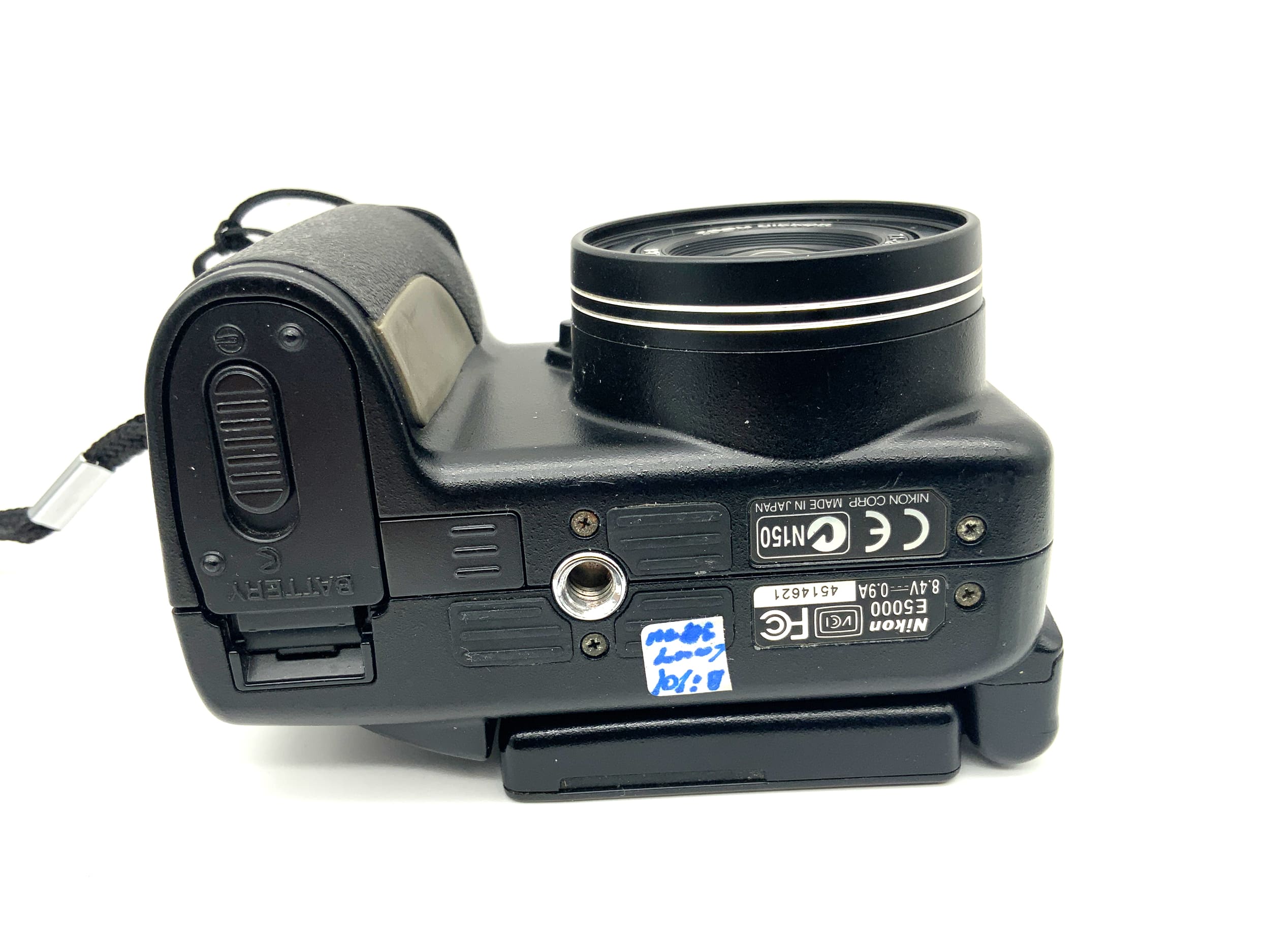 Appareil photo numérique compact Nikon Coolpix 5000 avec zoom Nikkor 7,1-21,4 mm 1:2,8-4,8