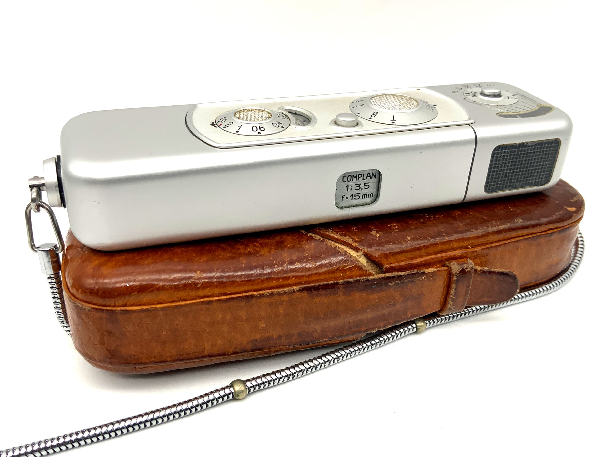 Appareil photo miniature Minox B avec objectif subminiature Complan 1:3.5 15 mm