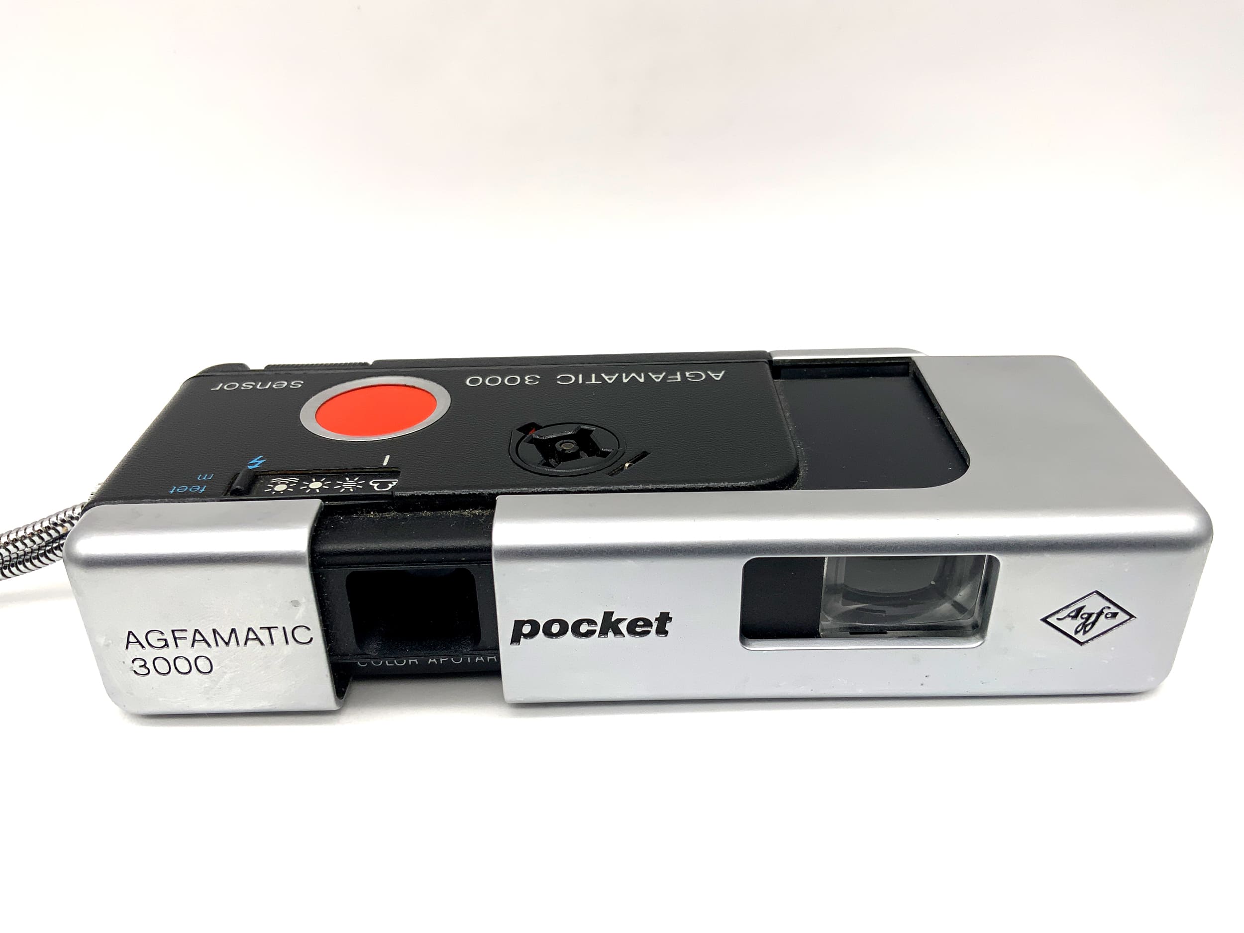 Agfa Agfamatic miniature camera with subminiature camera