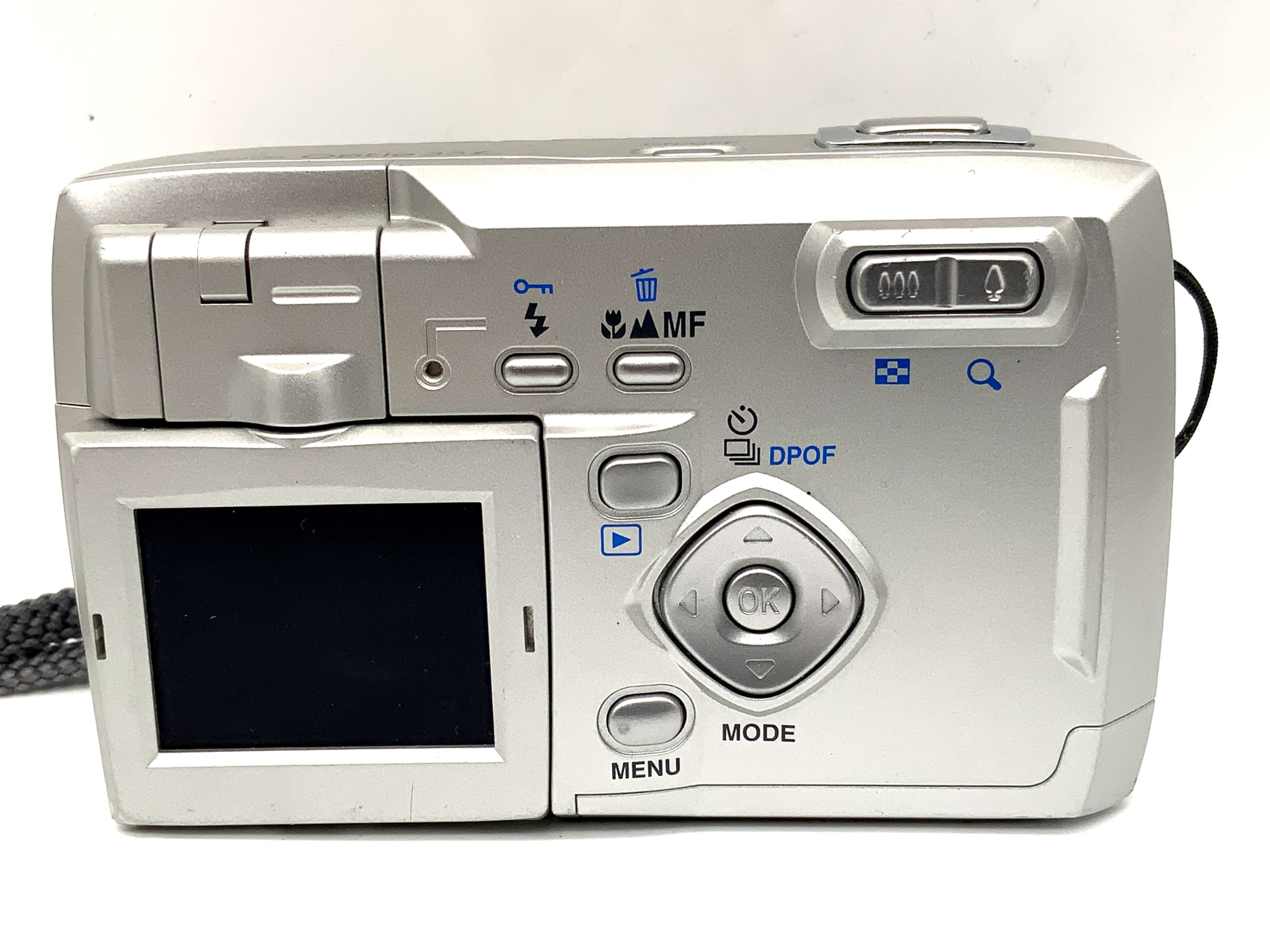 Pentax Optio 33L digital compact camera with 5.8-17.4mm