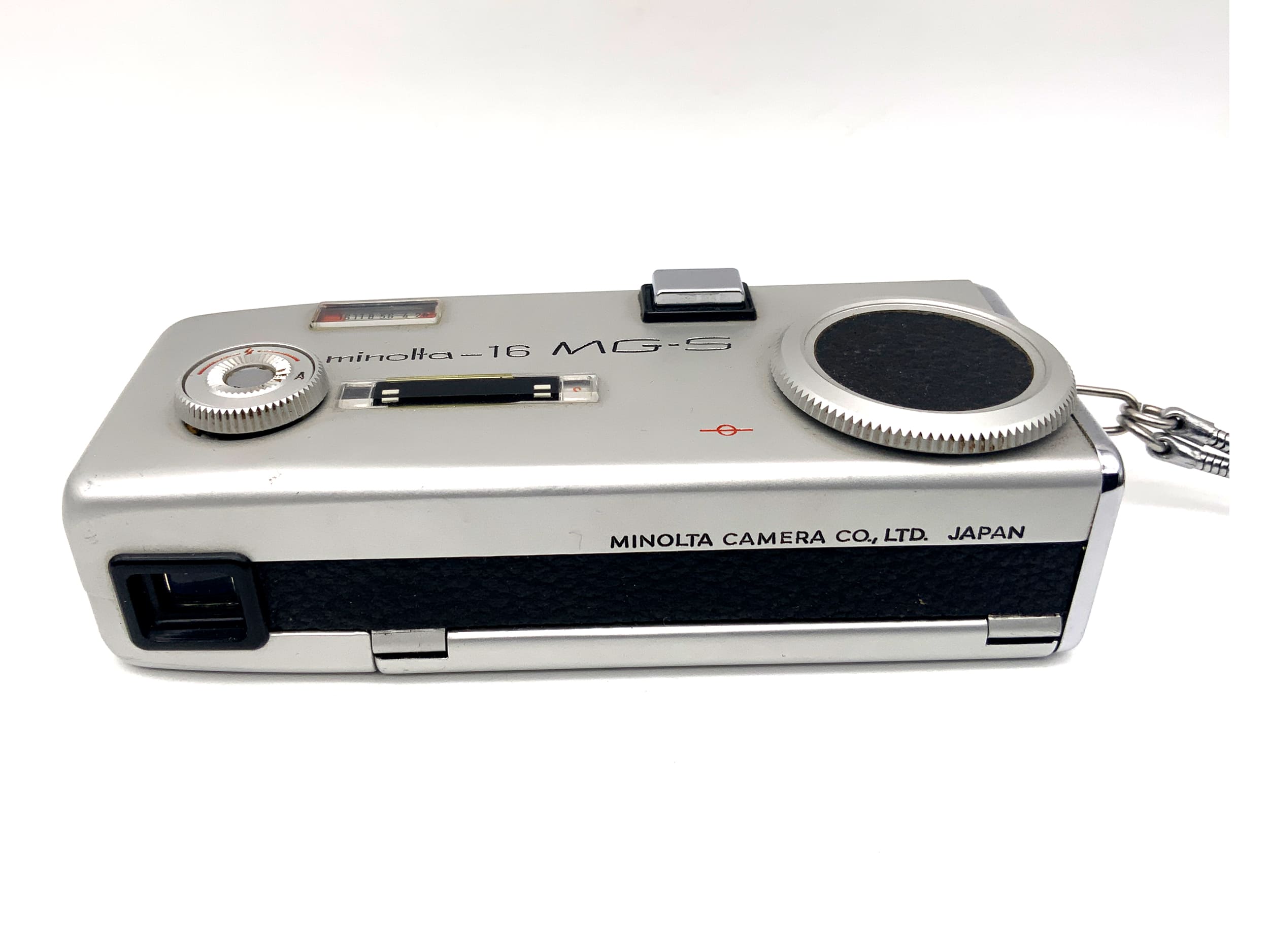 Minolta 16 MG-S miniature camera with Rokkor 23mm 1:2.8 subminiature camera