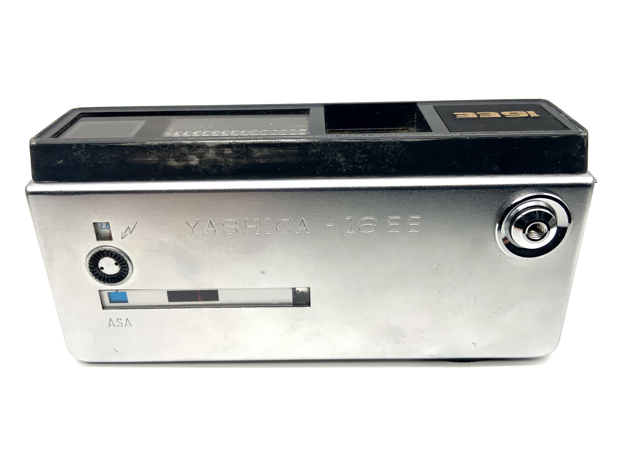 Appareil photo miniature Yashica 16EE avec objectif subminiature Yashinon 25 mm 1:2,8