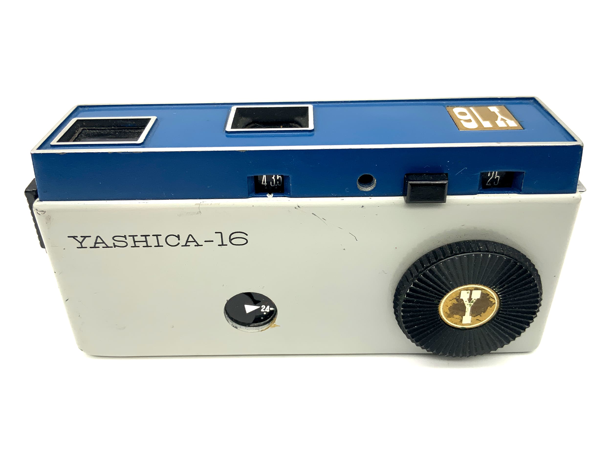 Appareil photo miniature Yashica Y16 avec objectif subminiature Yashinon 25 mm 1:3,5