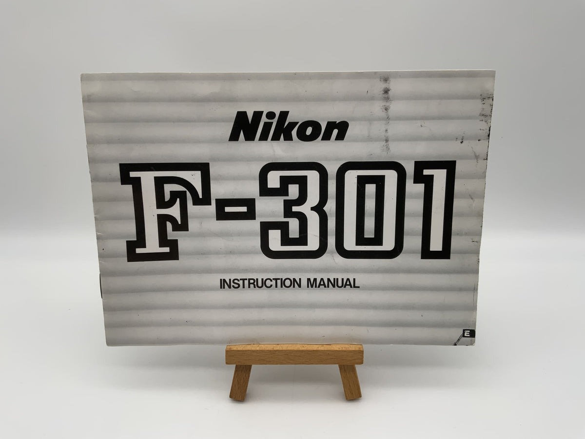 Manuel d'utilisation du Nikon F-301 (anglais)