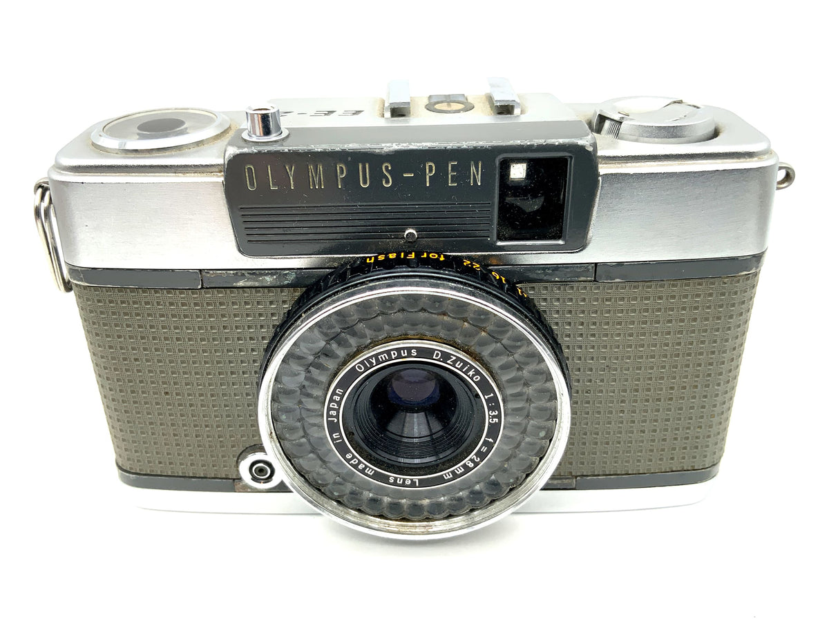 Olympus PEN EE-2 viewfinder camera with D.Zuiko 28mm 1:3.5 compact camera analog camera