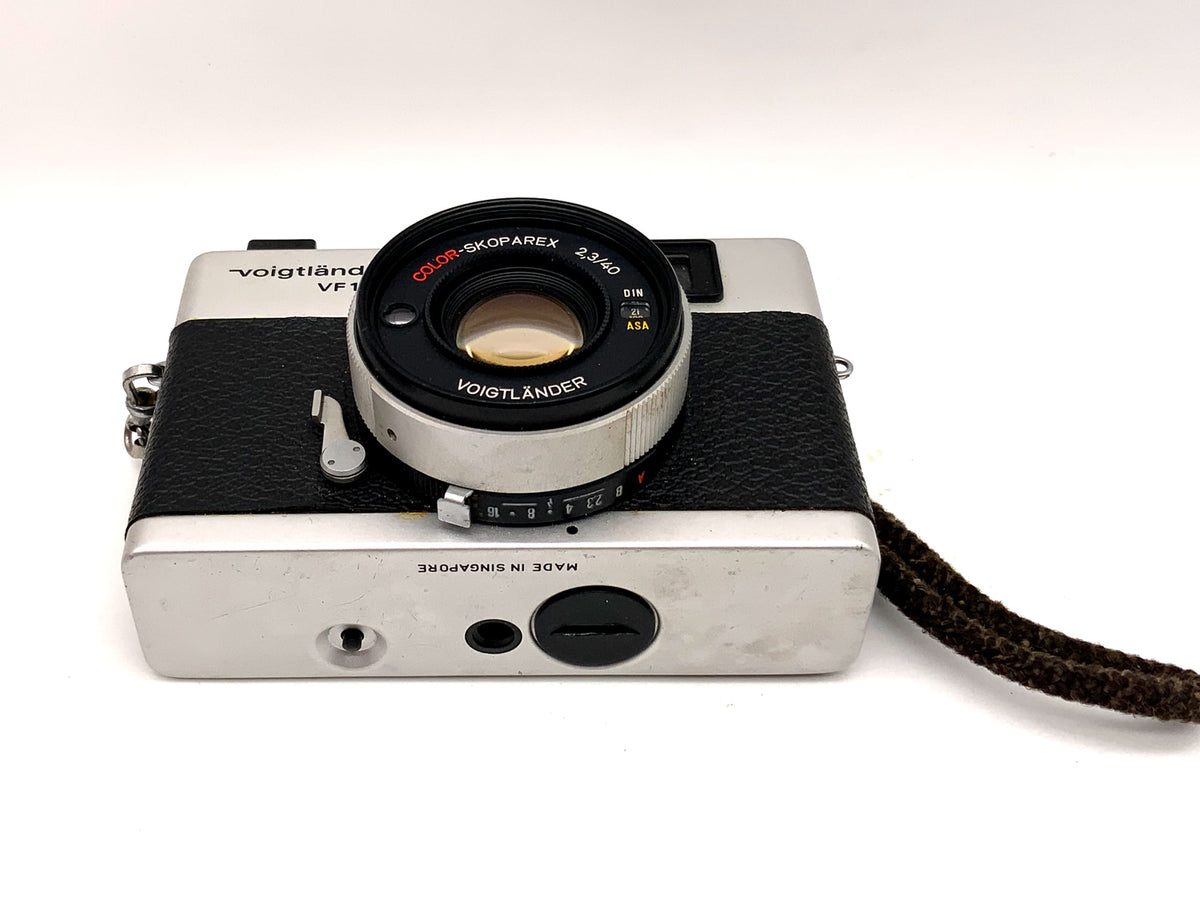 Voigtländer VF135 viewfinder camera with Color-Skoparex 2.3/40 analog camera