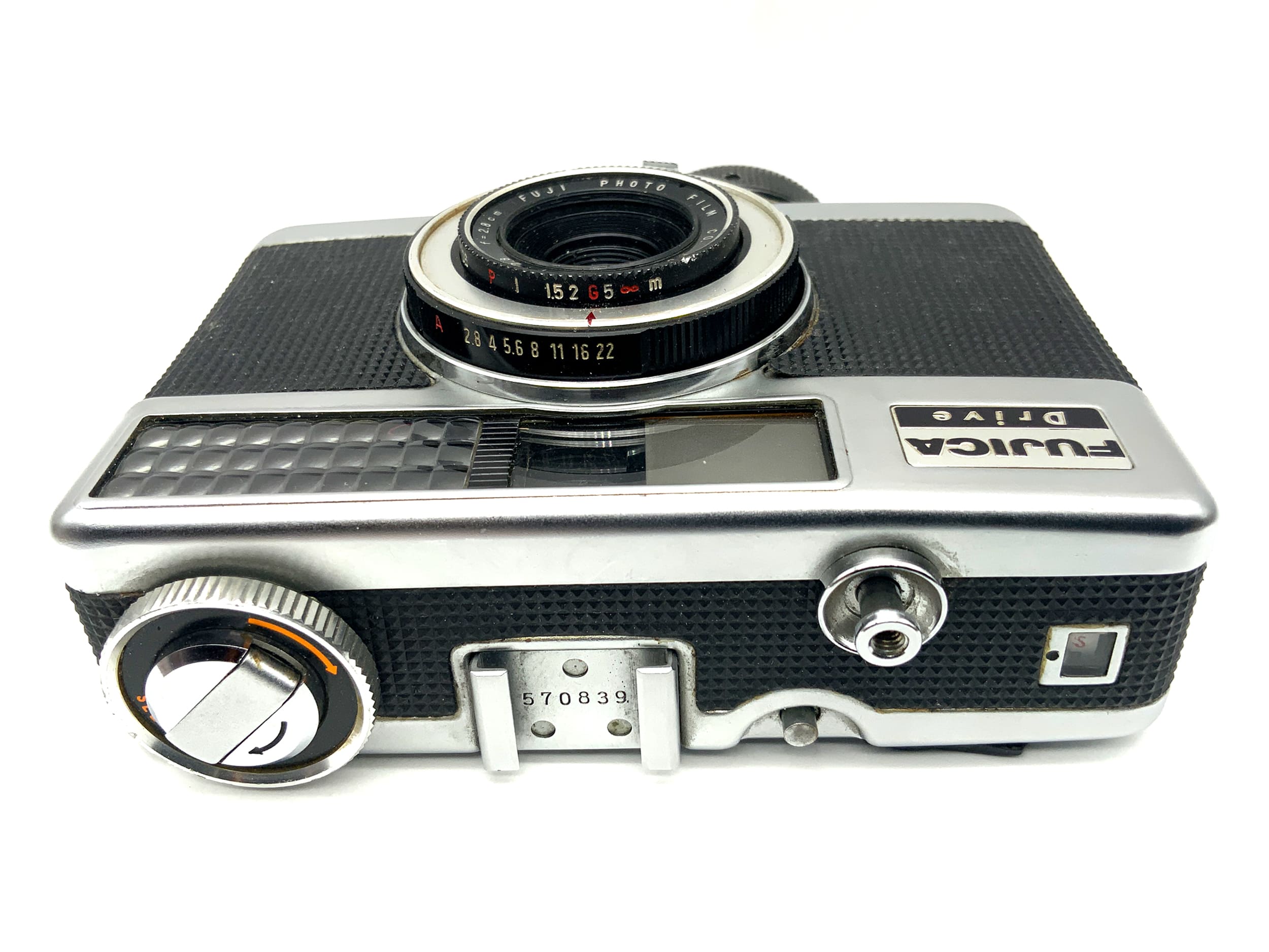 Fujica Drive rangefinder camera with Fujinon 28mm 1:2.8 Seikosha-L half-frame camera