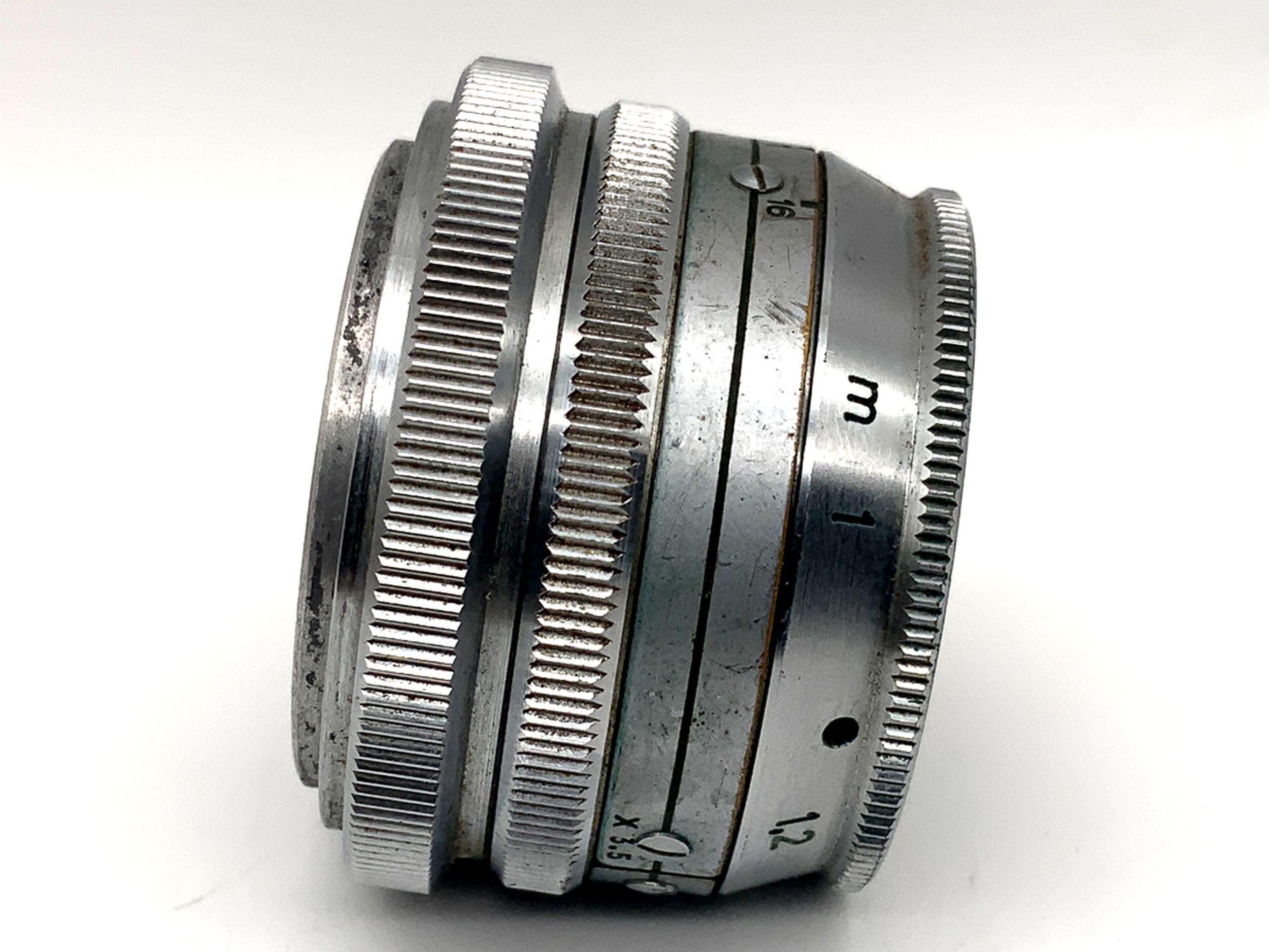 Objectif principal Schneider Kreuznach 50 mm 1:3,5 (Akarette)