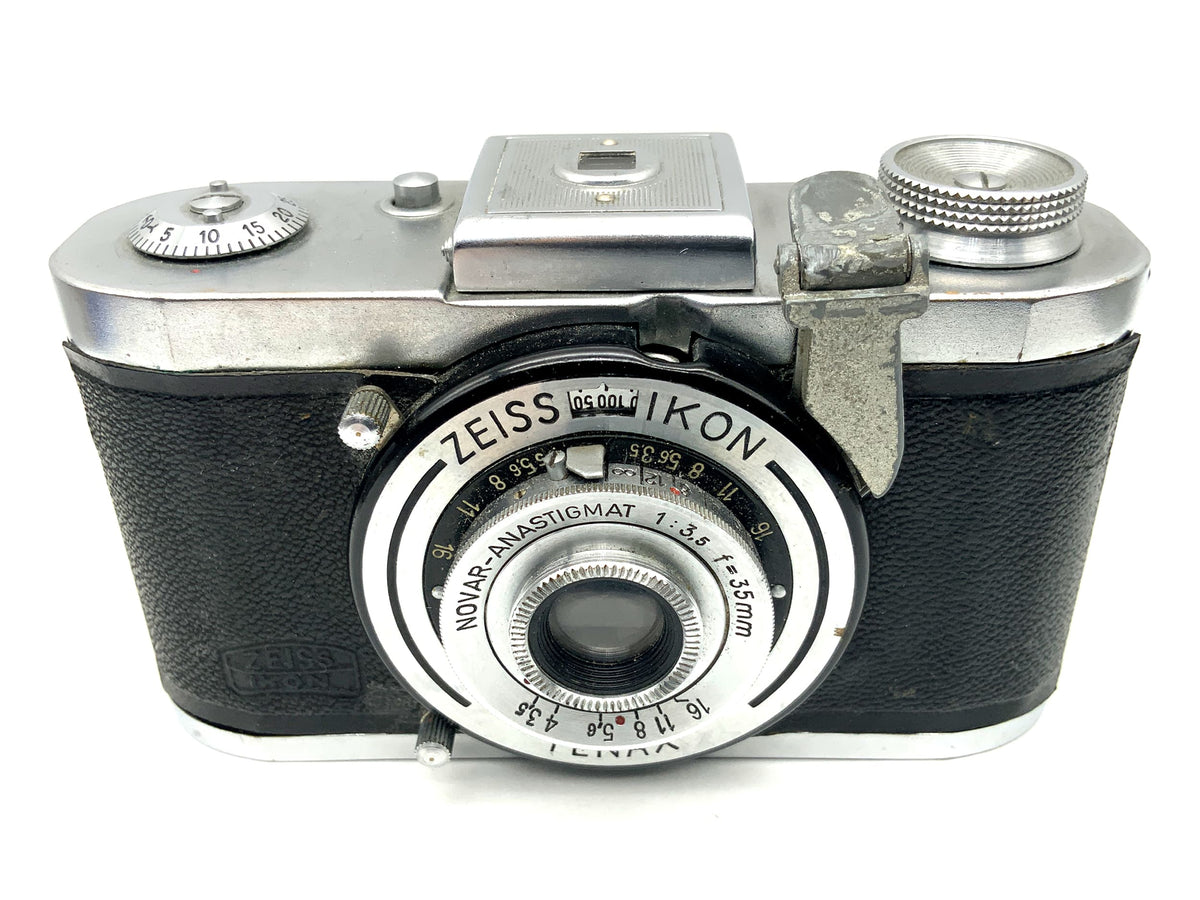 Appareil photo à visée Zeiss Ikon Tenax avec objectif Novar Anastigmat 35 mm 1:3,5 analogique