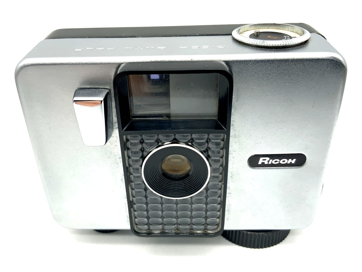 Appareil photo Ricoh Auto Half Viewfinder avec objectif analogique demi-format Ricoh 25 mm F:2.8