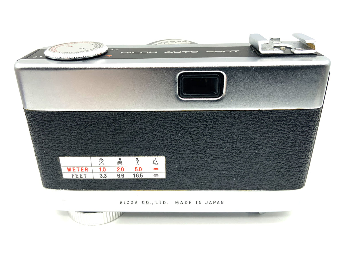 Ricoh Auto Shot viewfinder camera with Ricohon 35mm f/2.8 compact camera, analog camera