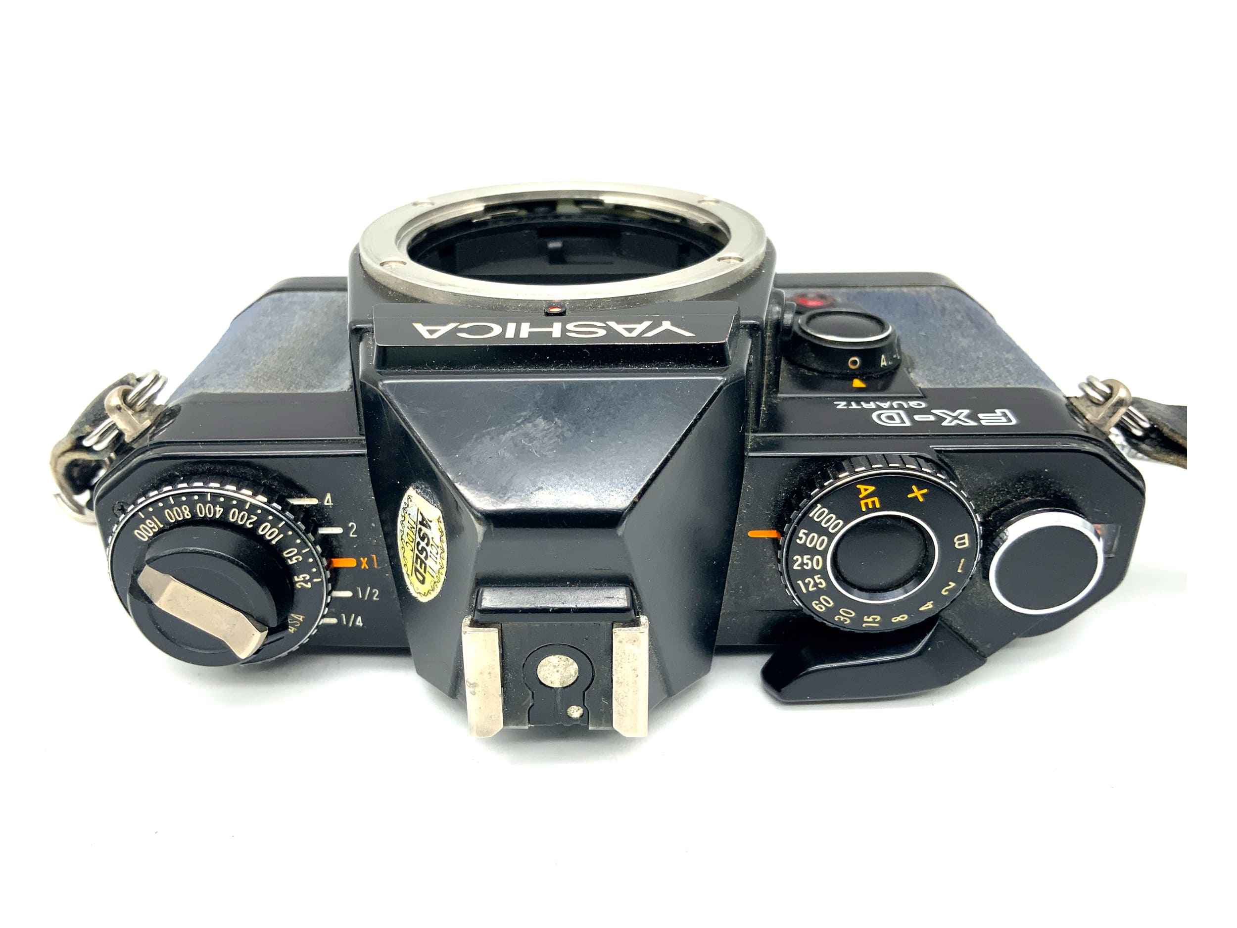 Yashica FX-D Quartz SLR 35mm SLR analog Body (Yashica/Contax)