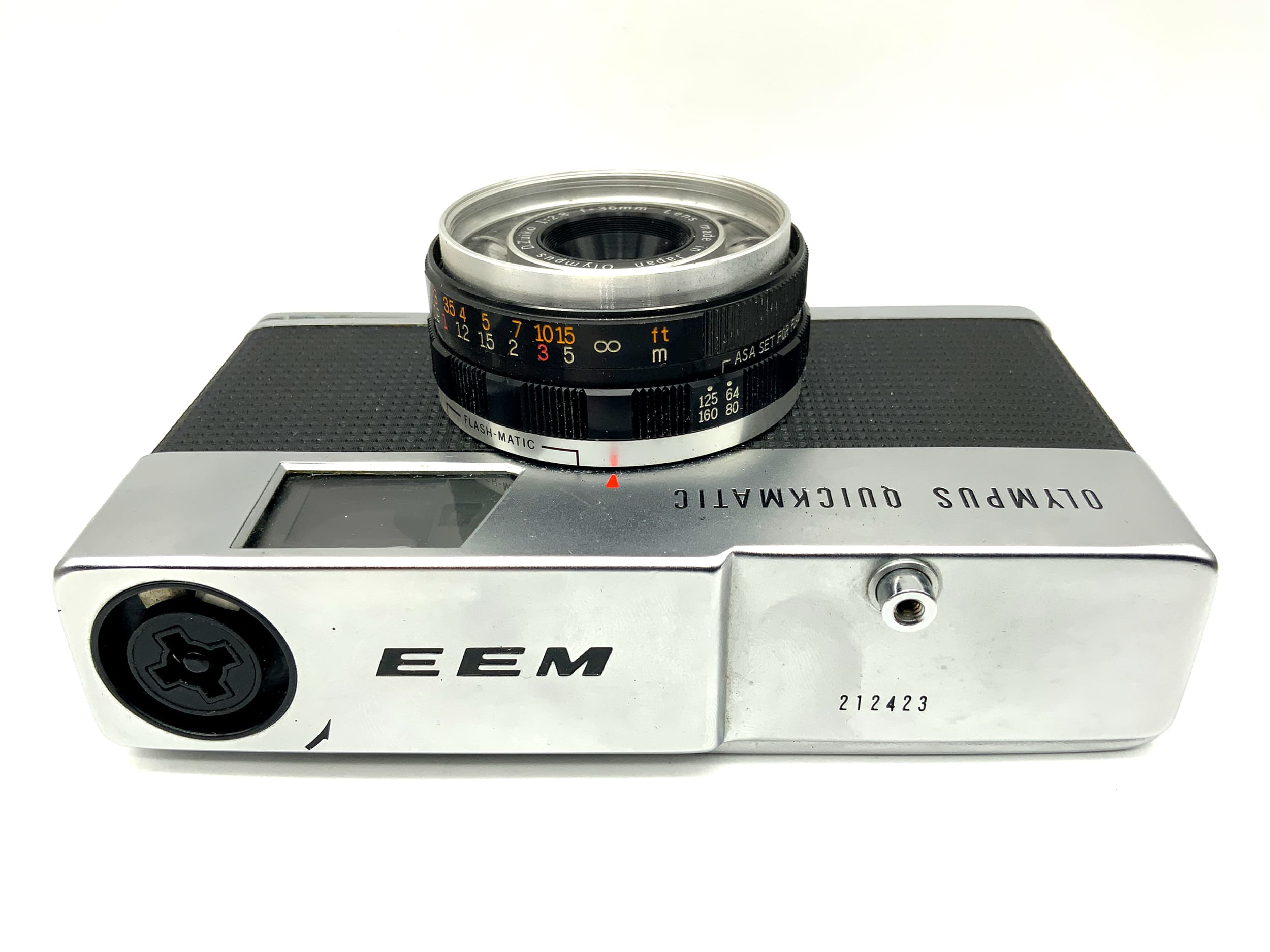 Appareil photo Olympus Quickmatic EEM avec viseur et objectif analogique D.Zuiko 36 mm 1:2.8