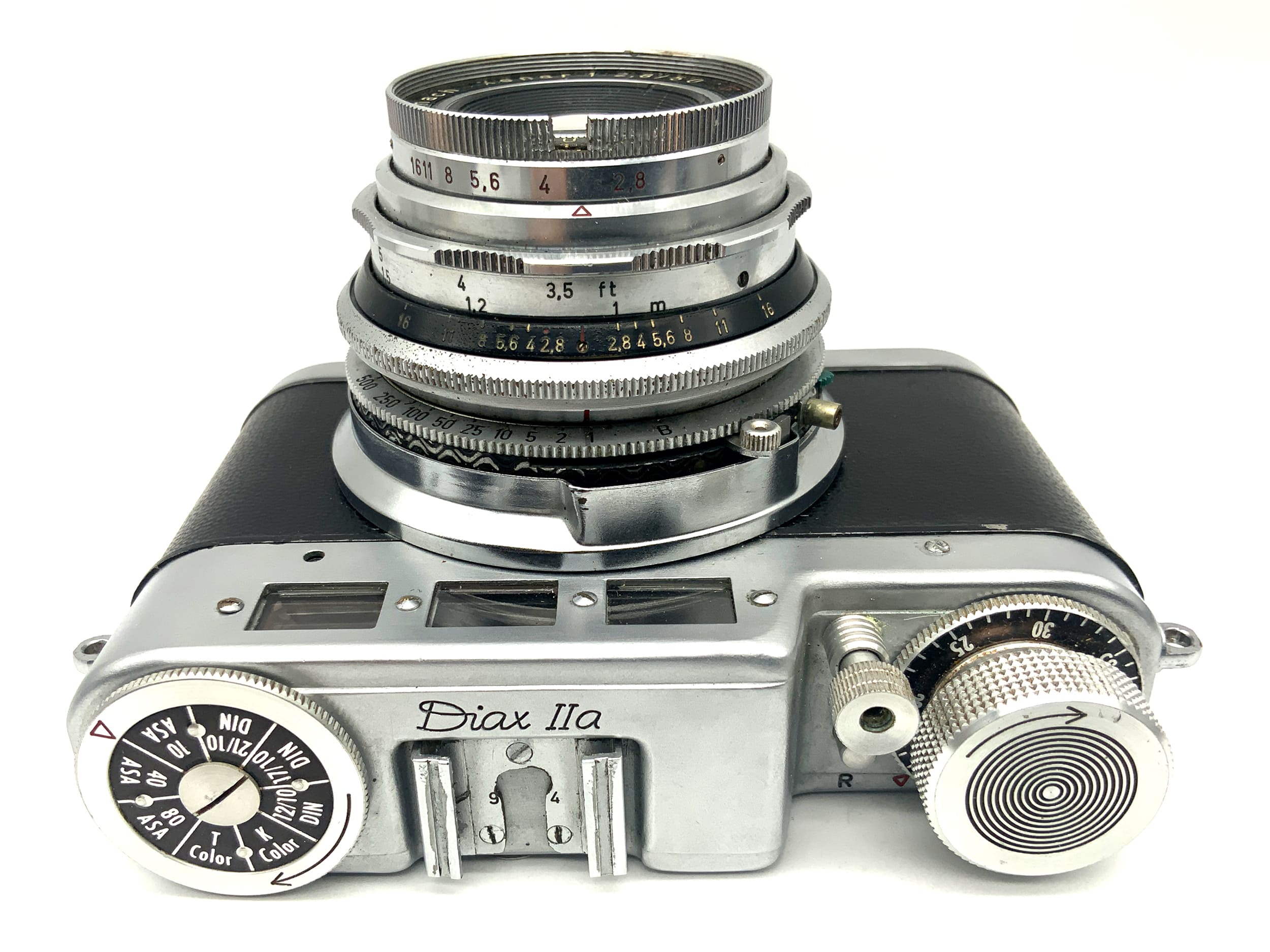 Voss Diax Iia viewfinder camera with Xenar 50mm 1:2.8 compact camera analog camera