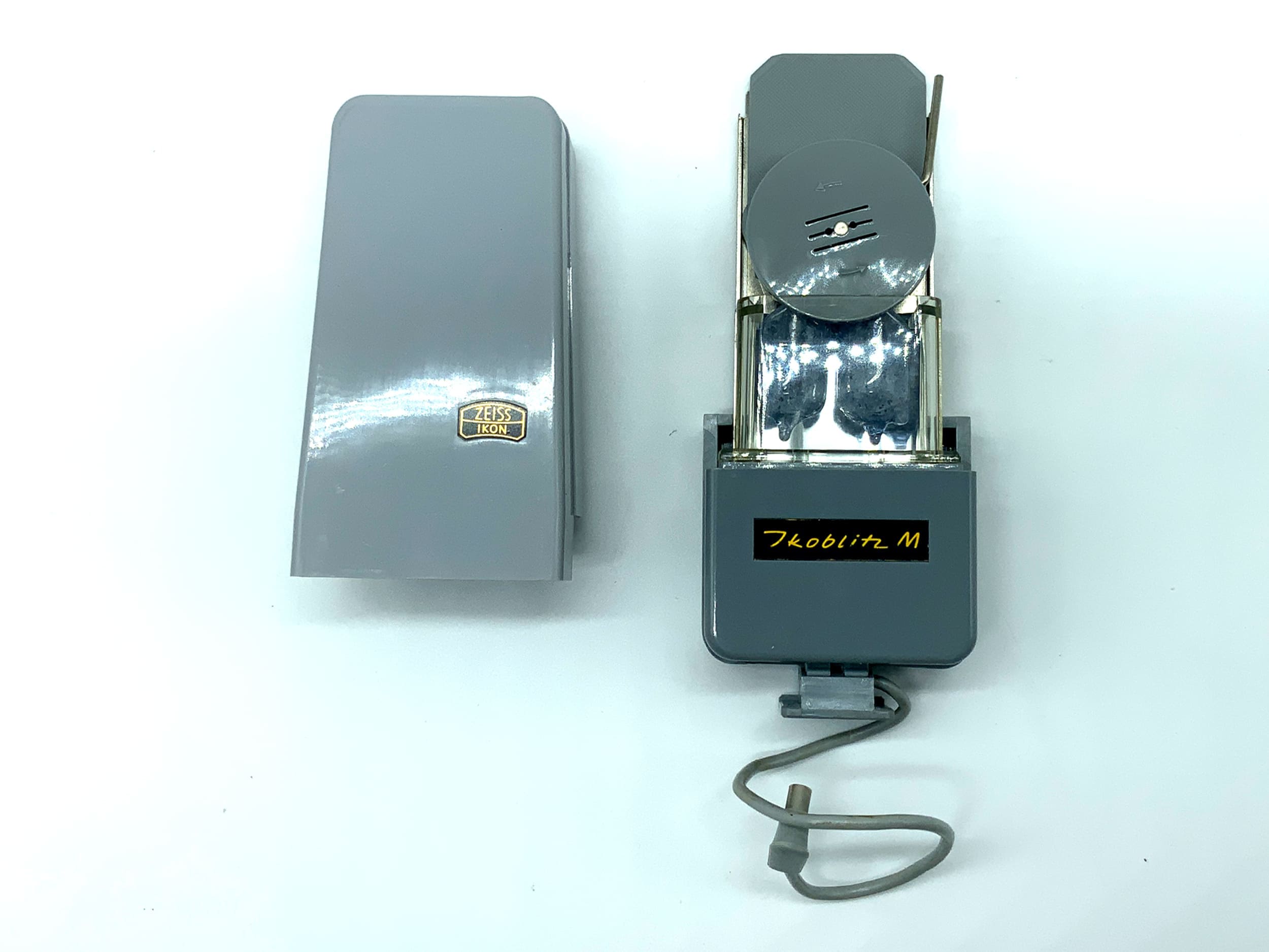 Flash universel Zeiss Ikon Ikoblitz M pour appareil photo