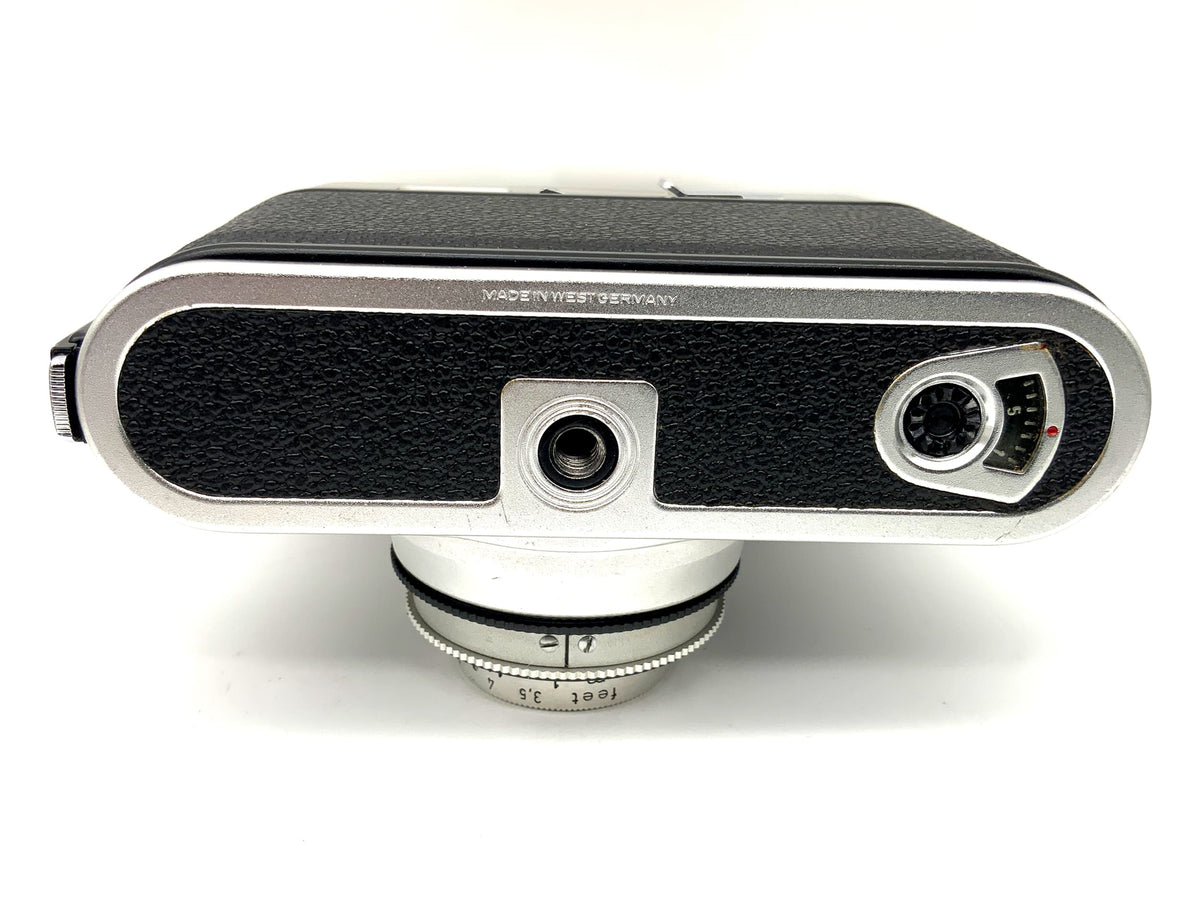 Zeiss Ikon Colora F rangefinder camera with Novicar 2.8/50 Prontor 125 analog camera