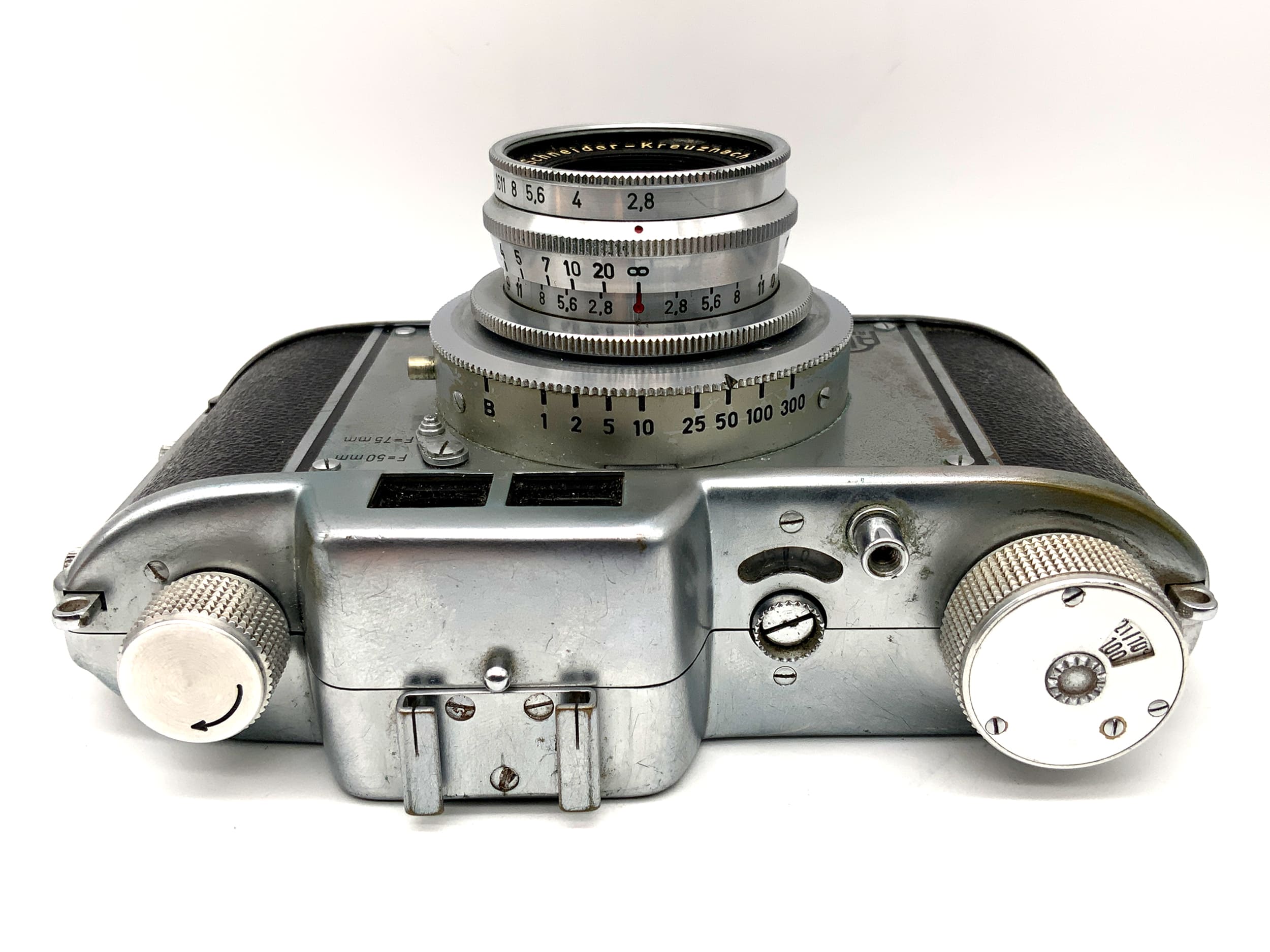 Appareil photo à viseur AkA Rette avec objectif Xenar 1:2.8/45 Akarette Prontor-S analogique