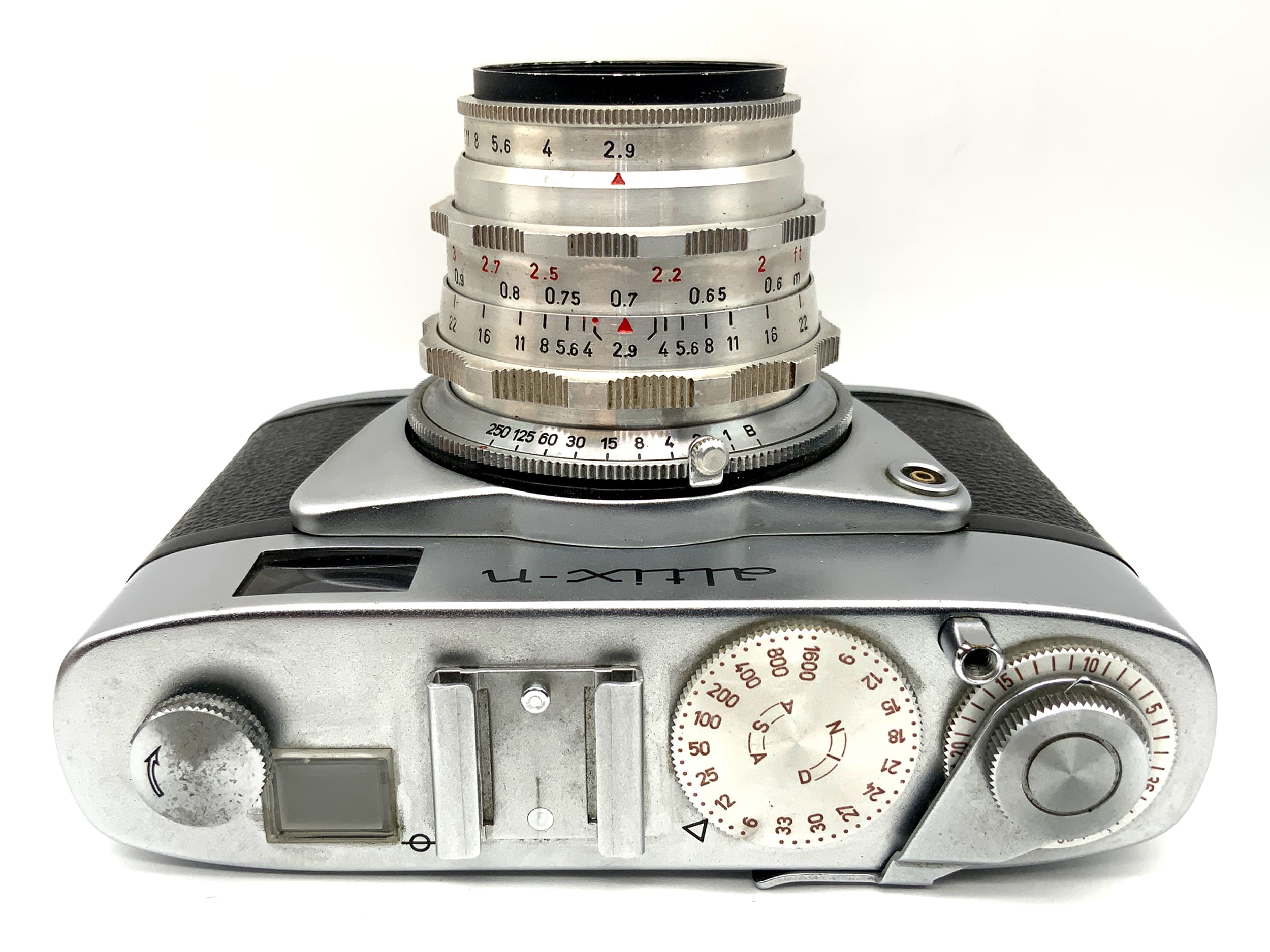 Appareil photo à visée Altissa Altix-N avec objectif Meyer Optik Trioplan 1:2.9/50 temporaire